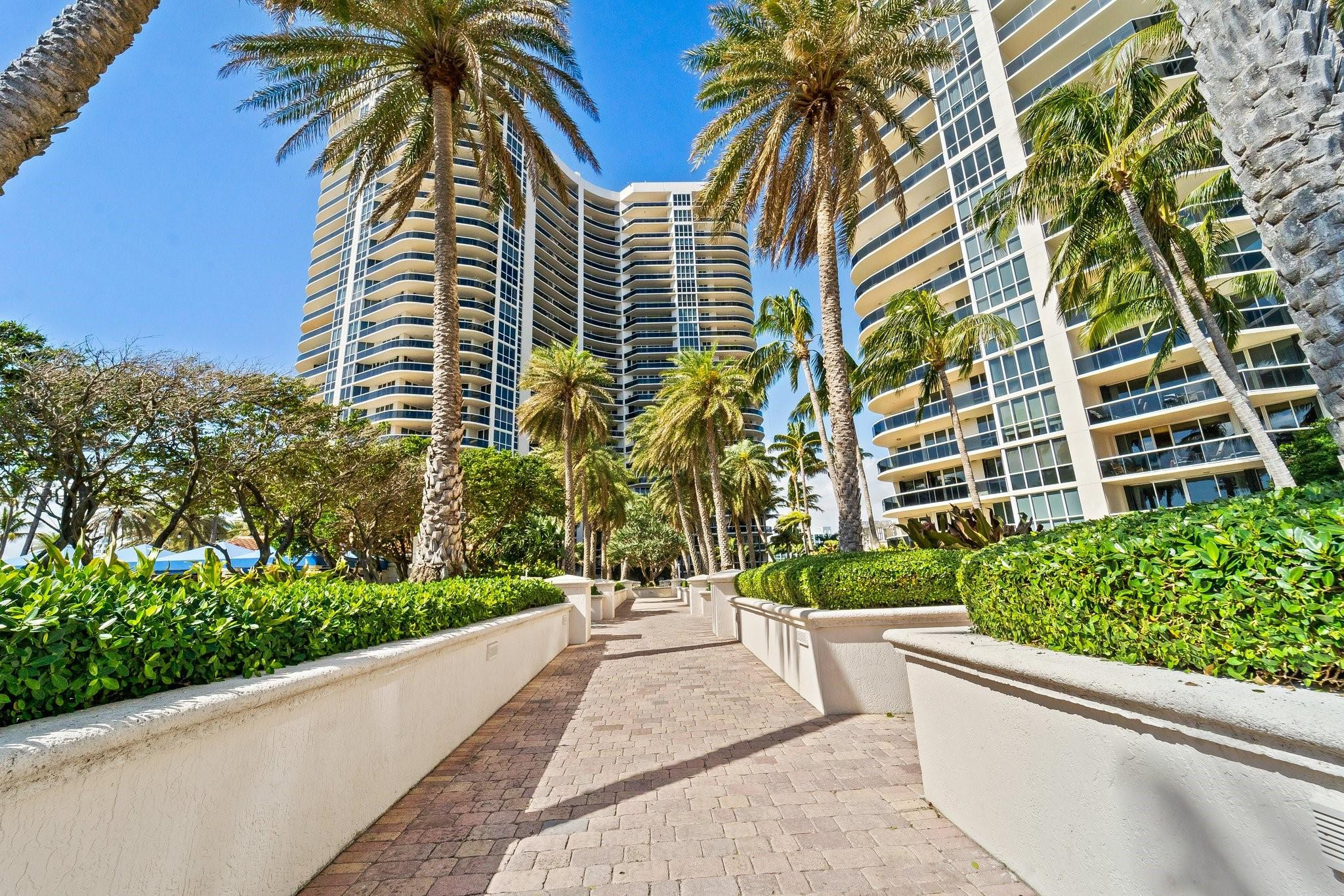 3200 N Ocean Blvd #PH2708 Fort Lauderdale, FL 33308