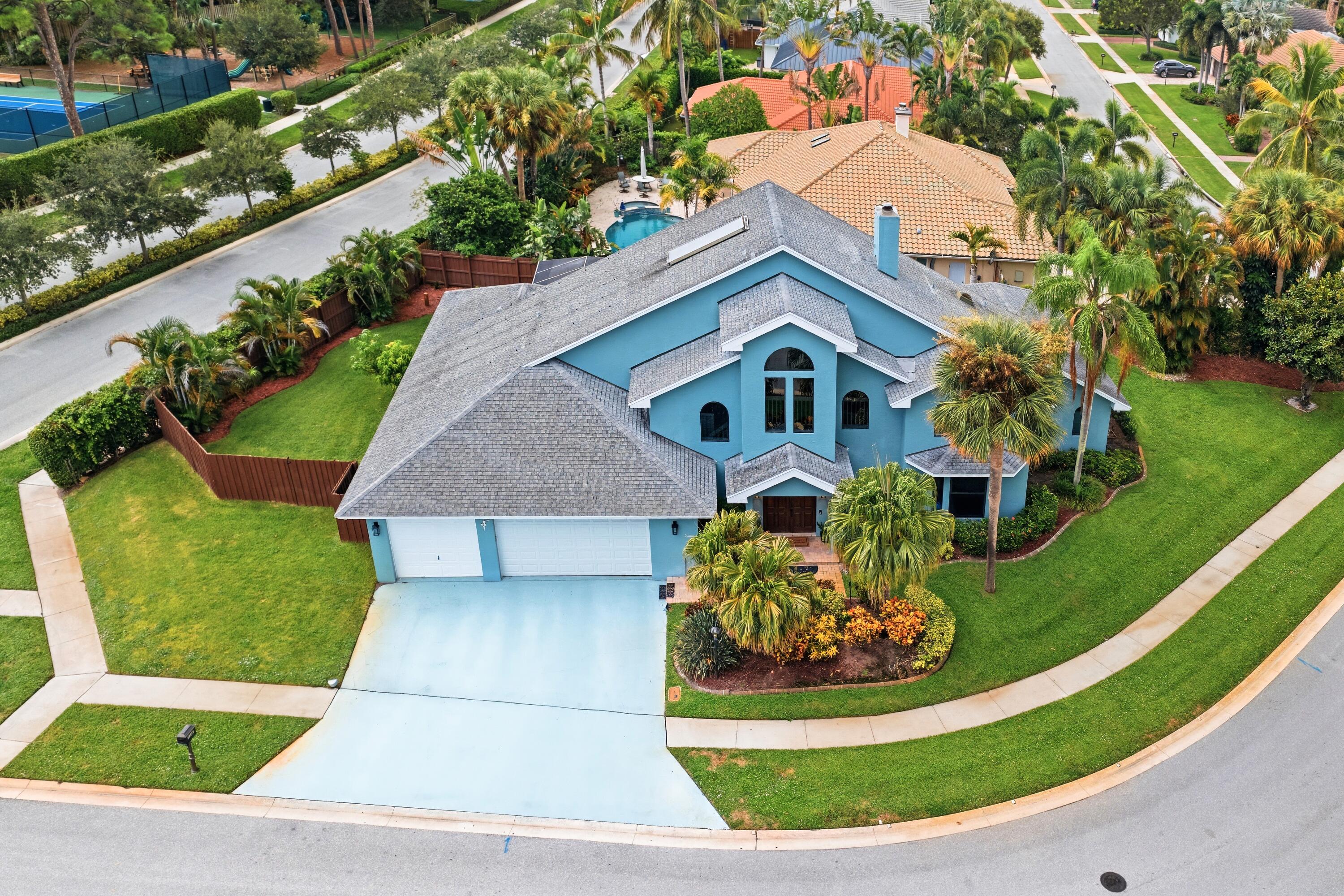 12871 La Rochelle Cir