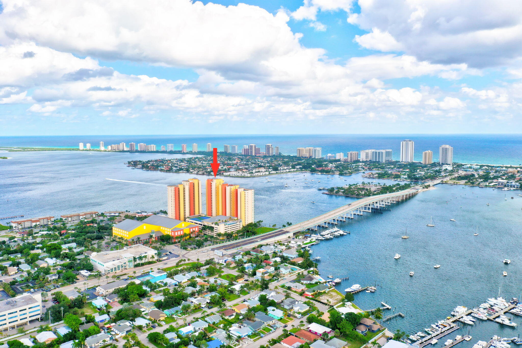 2640 Lake Shr Dr #2608 Riviera Beach, FL 33404
