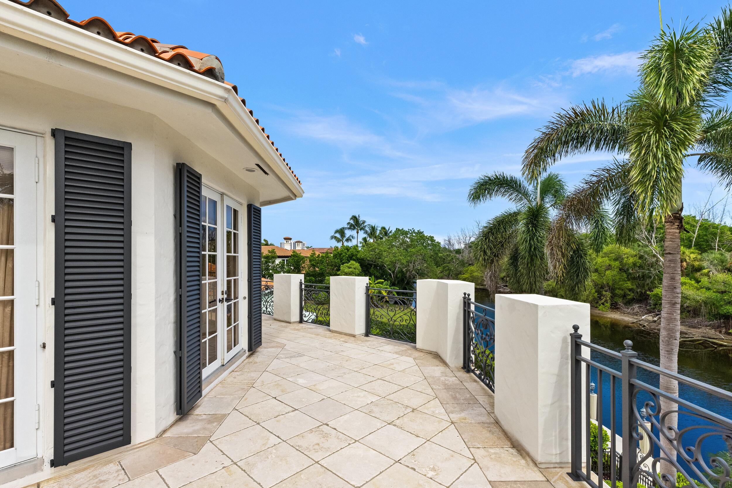 248-260 W Alexander Palm Rd Boca Raton, FL 33432