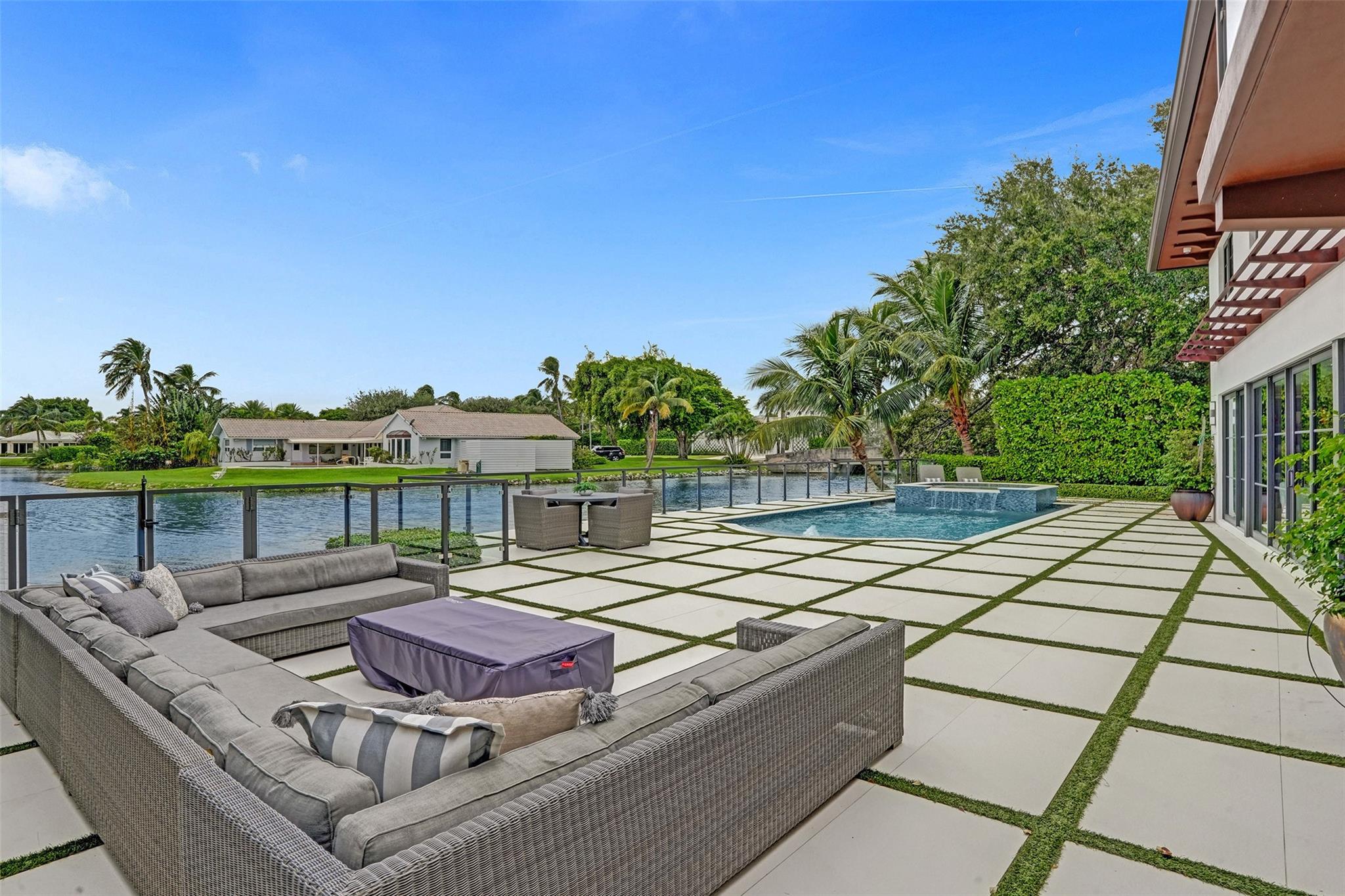 3 Cayuga Rd Fort Lauderdale, FL 33308