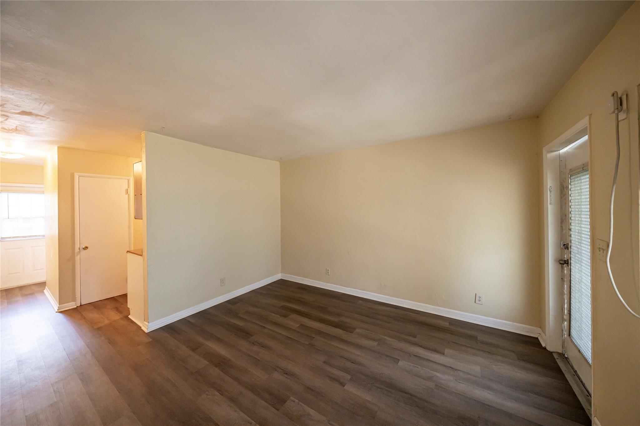 420 NE 1st Ave #2
