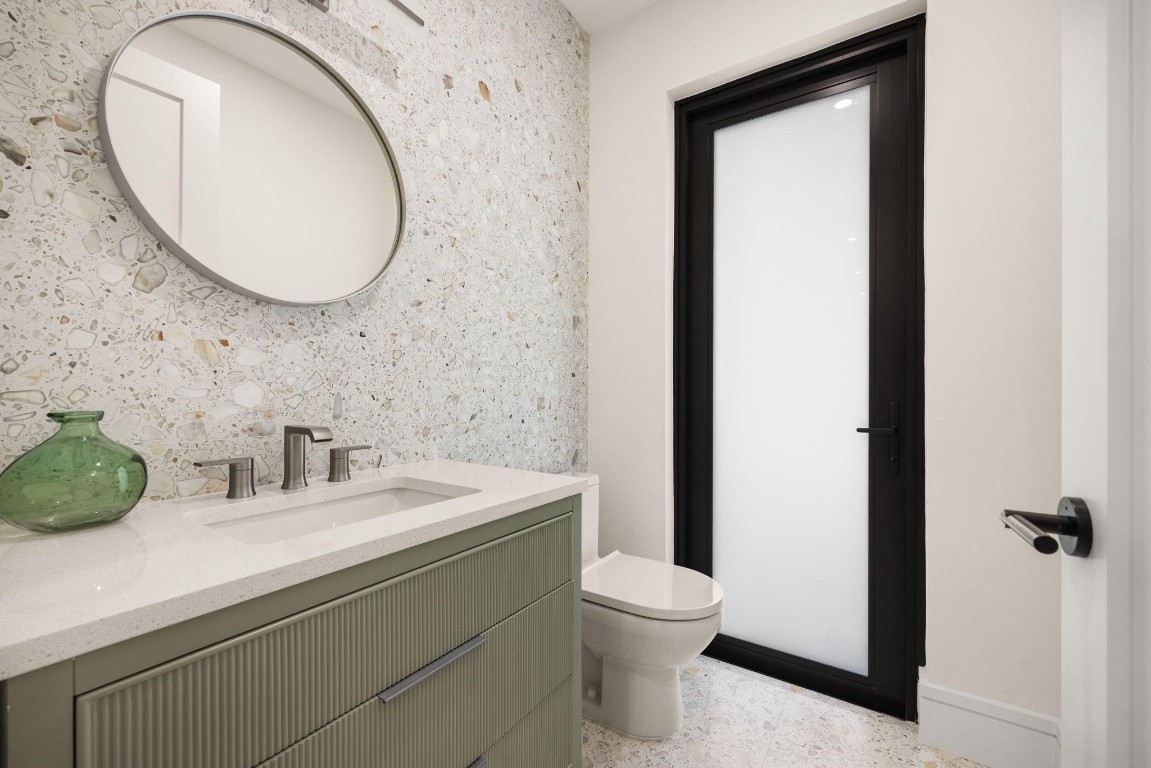 1627 Coral Rdg Fort Lauderdale, FL 33305