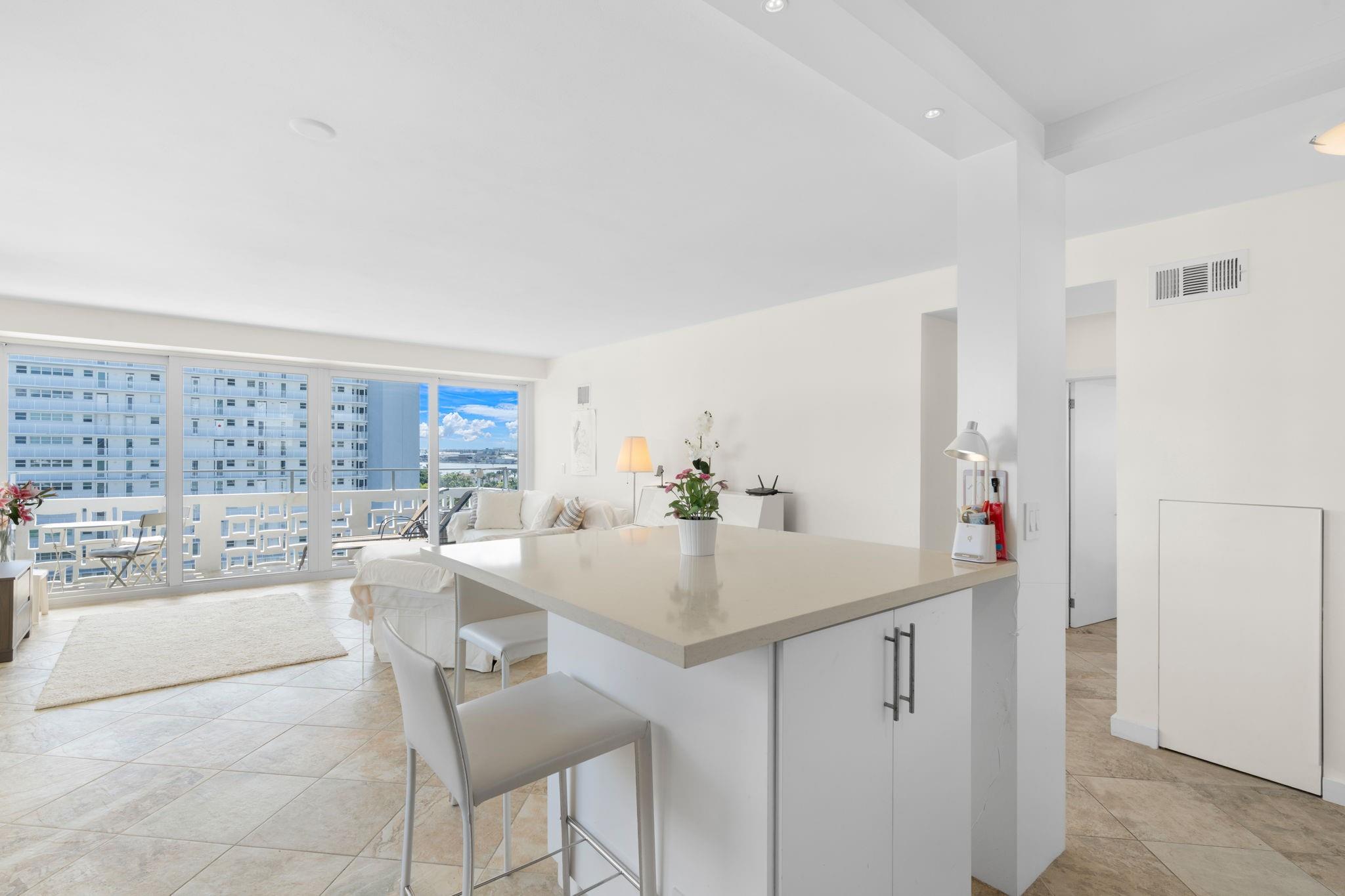 1900 S Ocean Dr #1002 Fort Lauderdale, FL 33316