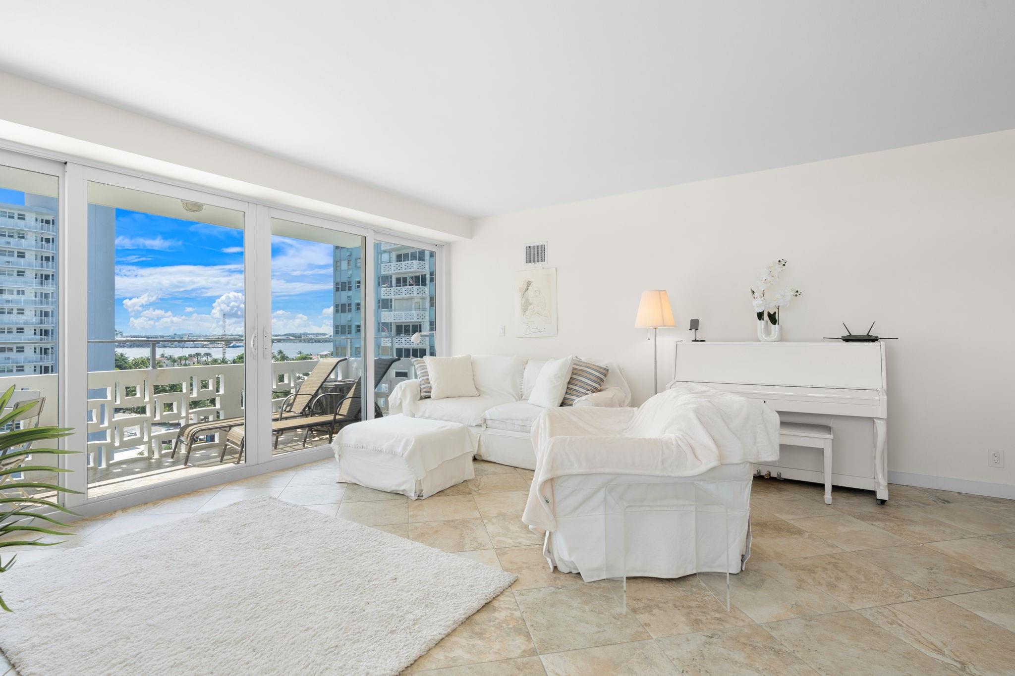 1900 S Ocean Dr #1002 Fort Lauderdale, FL 33316