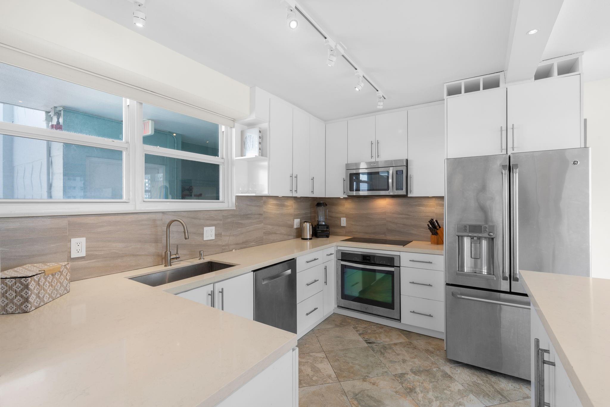 1900 S Ocean Dr #1002 Fort Lauderdale, FL 33316