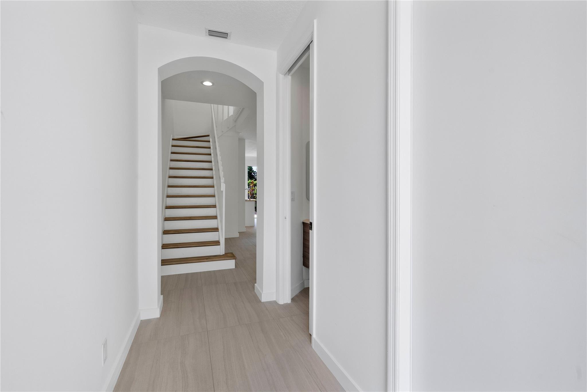 760 Seaview Dr Juno Beach, FL 33408