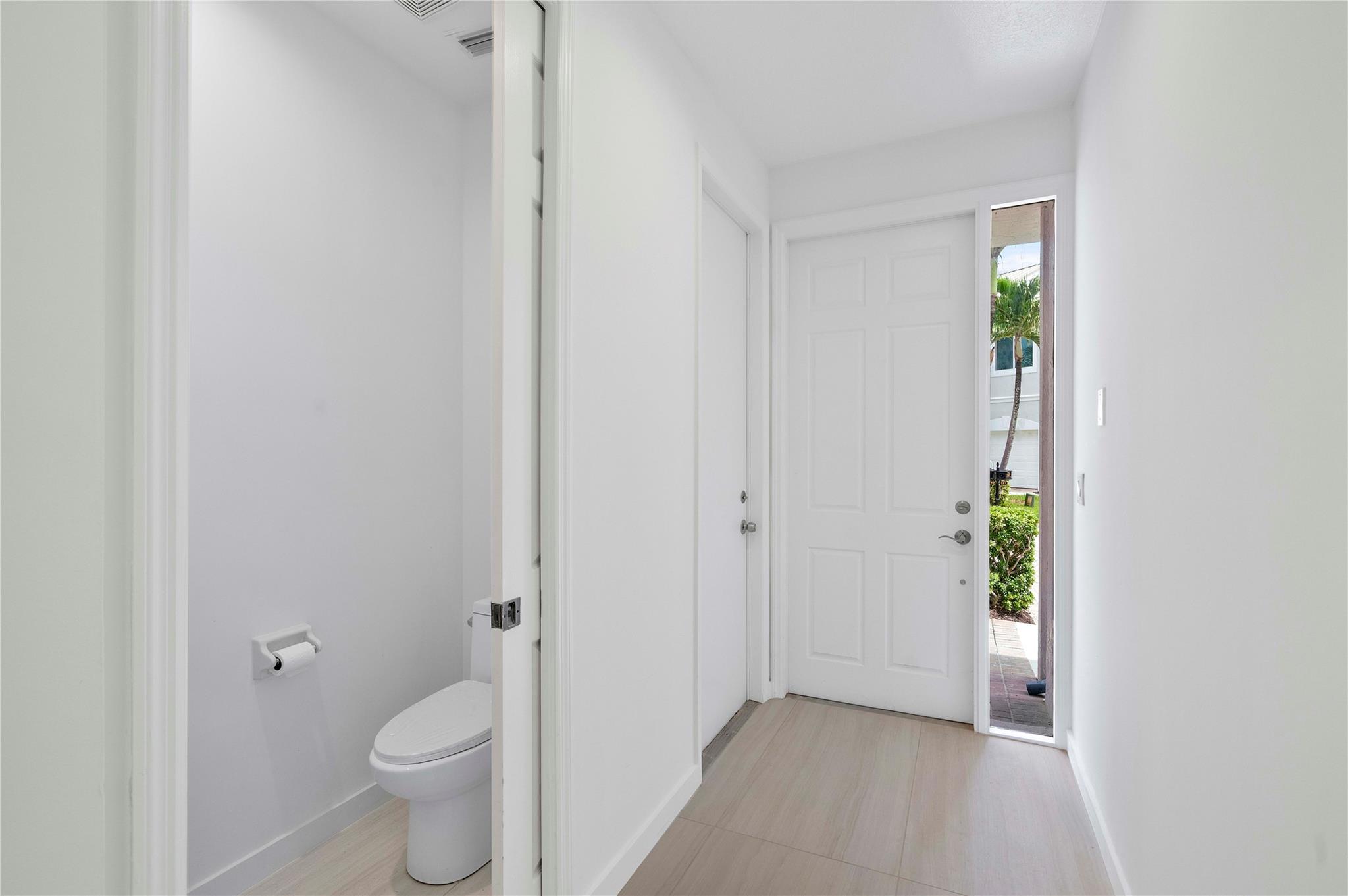 760 Seaview Dr Juno Beach, FL 33408