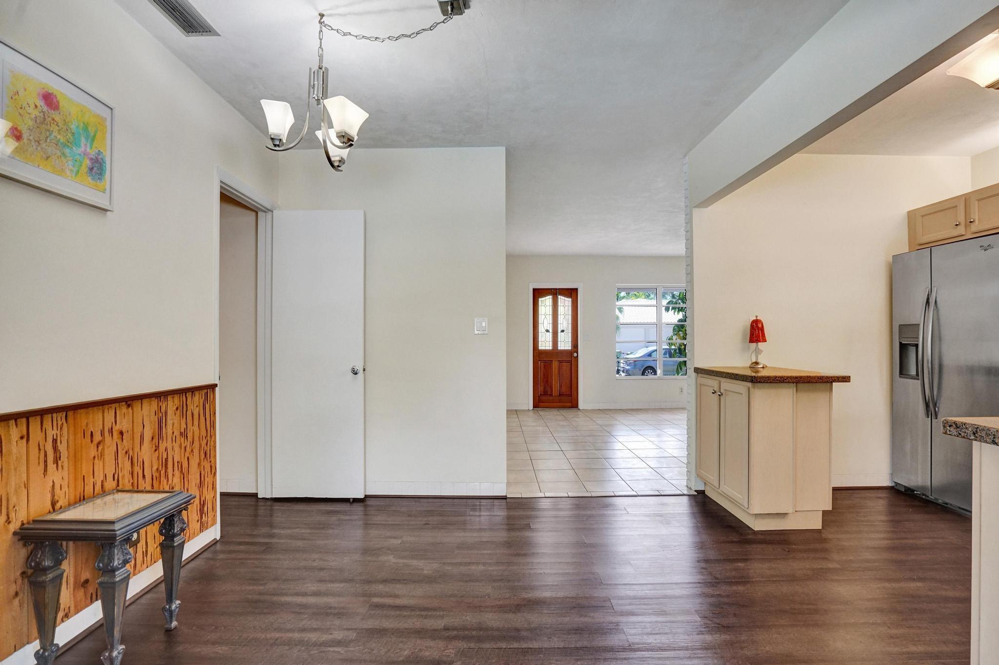 1801 NE 23rd Ave Fort Lauderdale, FL 33305