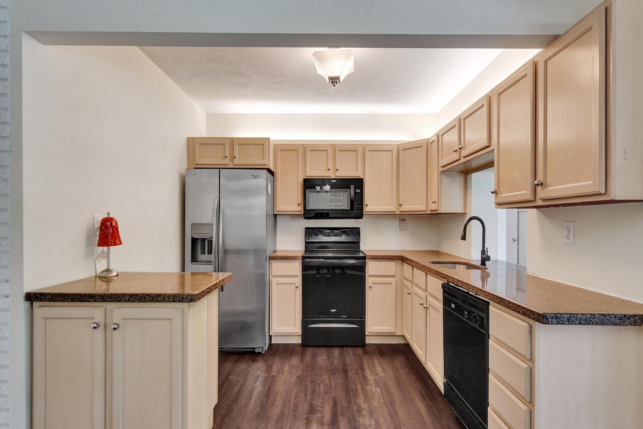 1801 NE 23rd Ave Fort Lauderdale, FL 33305