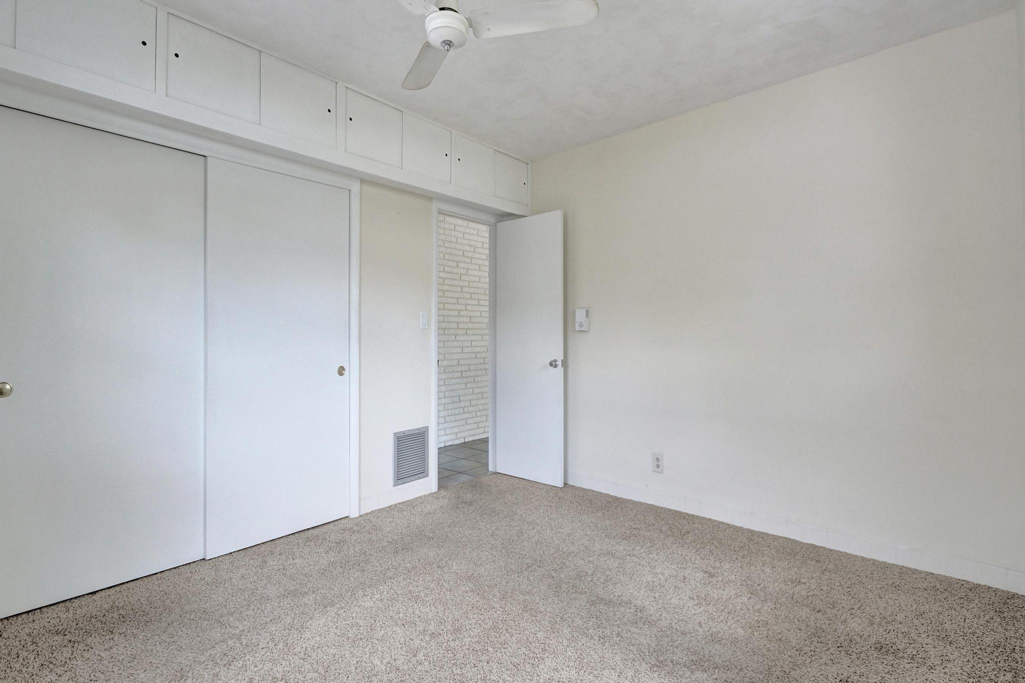 1801 NE 23rd Ave Fort Lauderdale, FL 33305