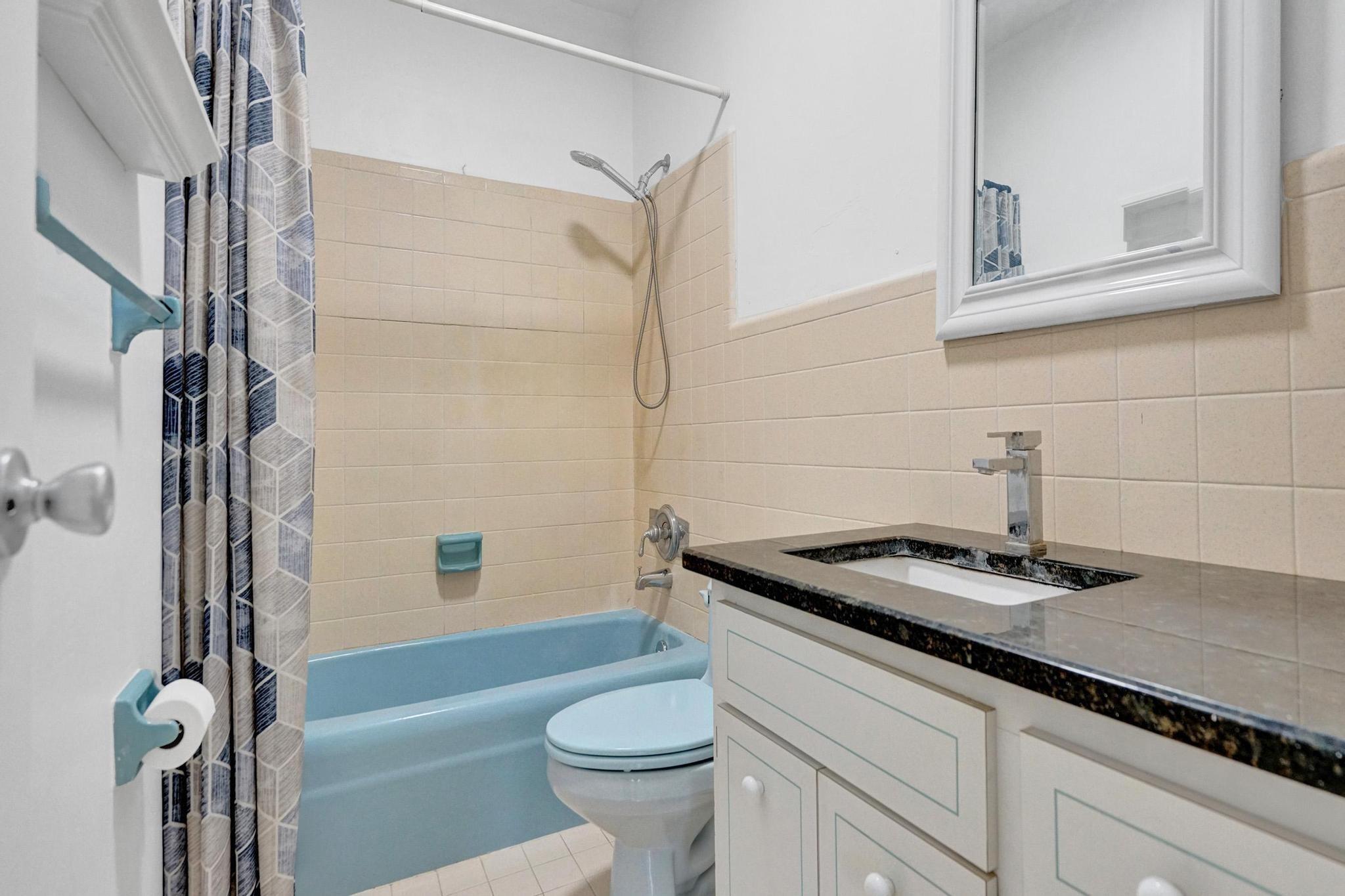 1801 NE 23rd Ave Fort Lauderdale, FL 33305