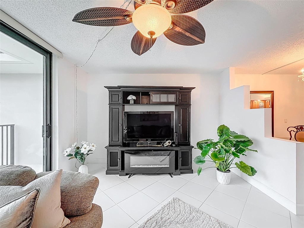 1101 River Reach Dr #502 Fort Lauderdale, FL 33315