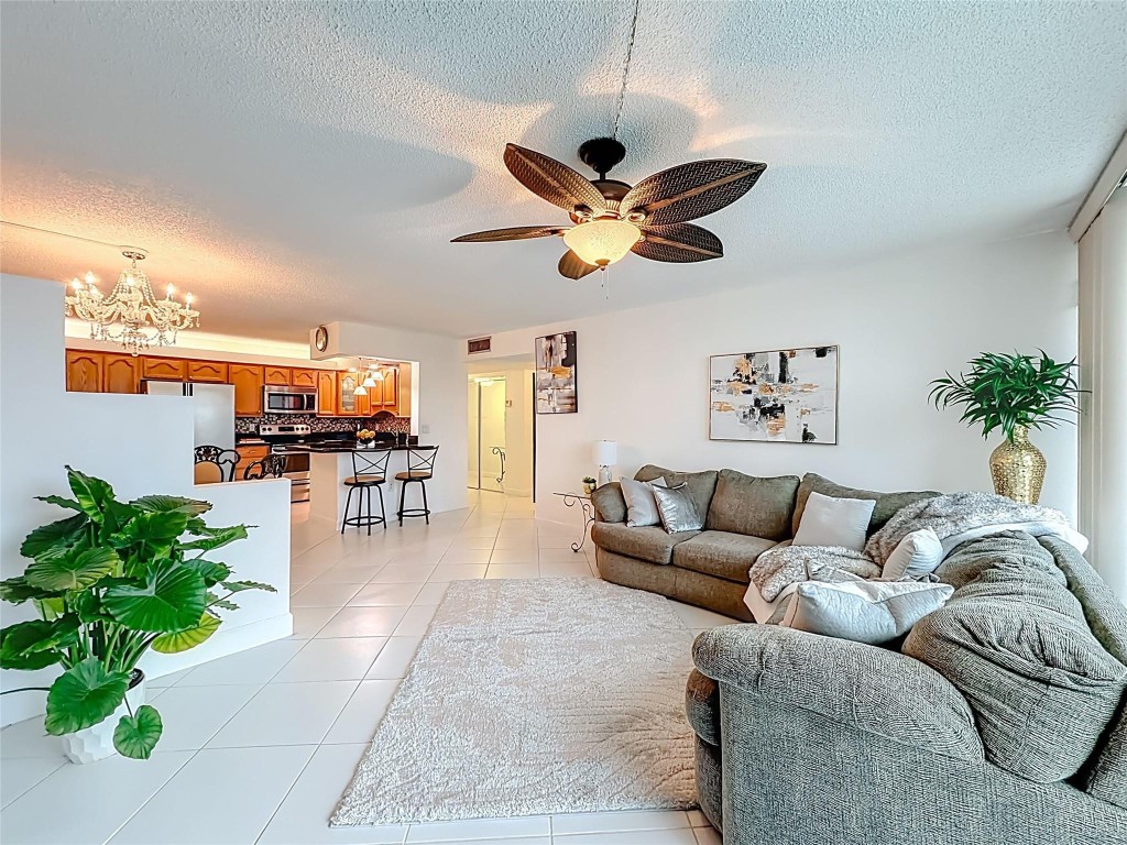 1101 River Reach Dr #502 Fort Lauderdale, FL 33315
