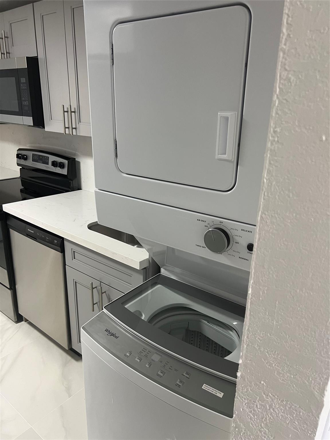 8705 NW 38th Dr #2A Coral Springs, FL 33065