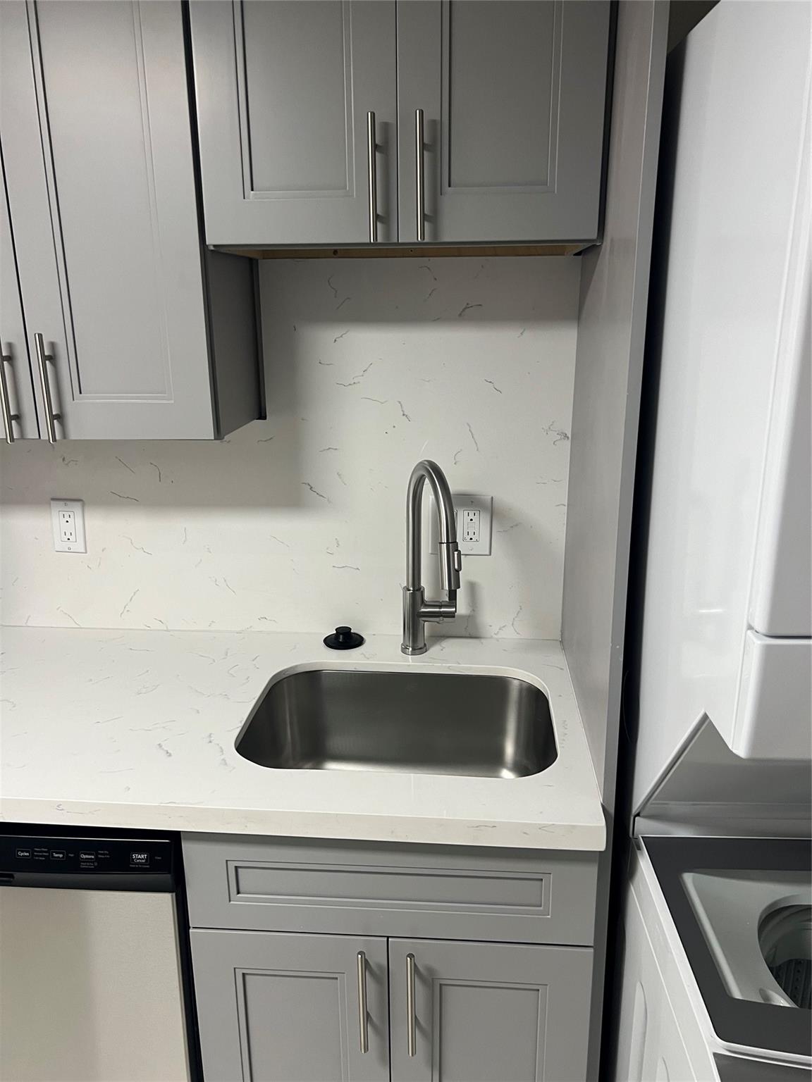 8705 NW 38th Dr #2A Coral Springs, FL 33065