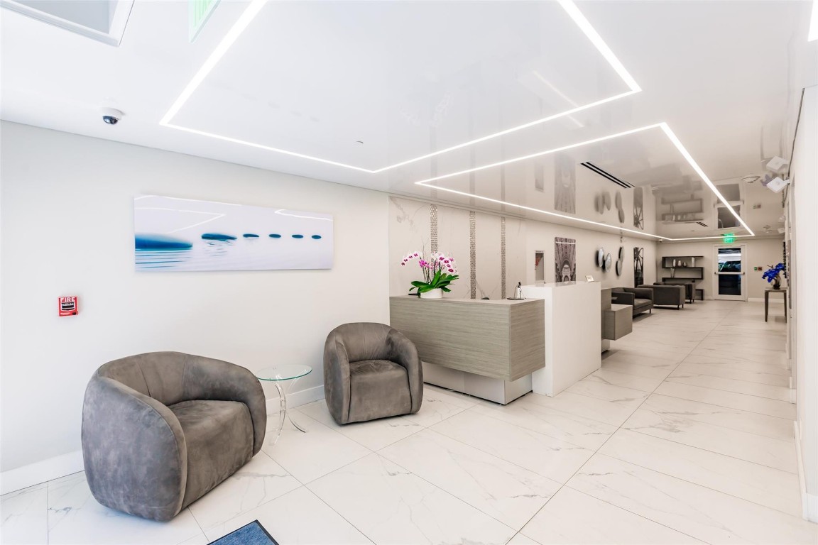 340 Sunset #608 Fort Lauderdale, FL 33301