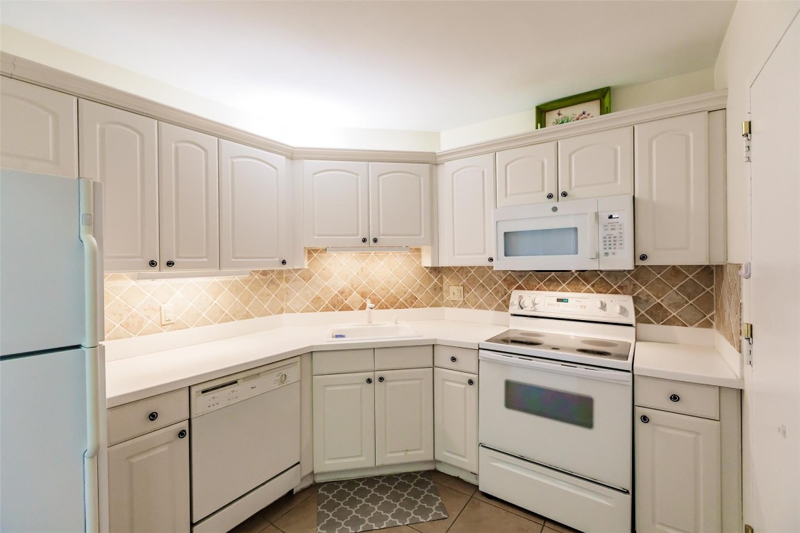 340 Sunset #608 Fort Lauderdale, FL 33301