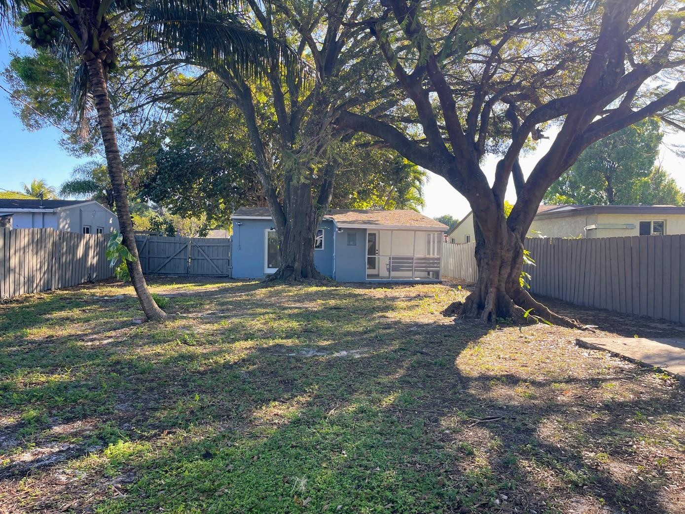 1409 NW 5th Fort Lauderdale, FL 33311