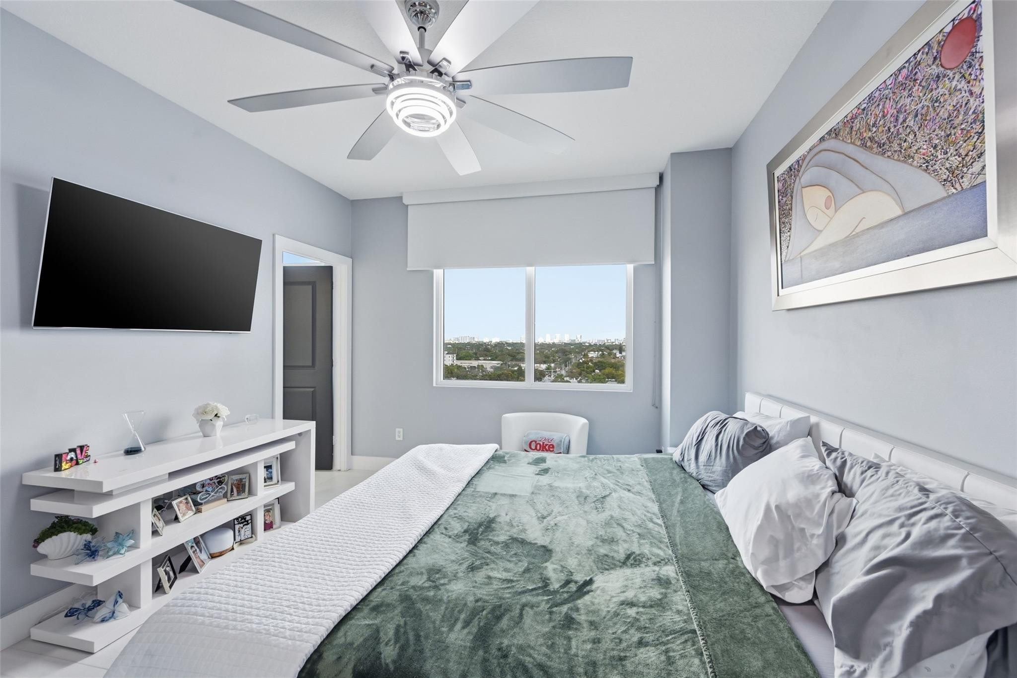 315 NE 3rd #1006 Fort Lauderdale, FL 33301