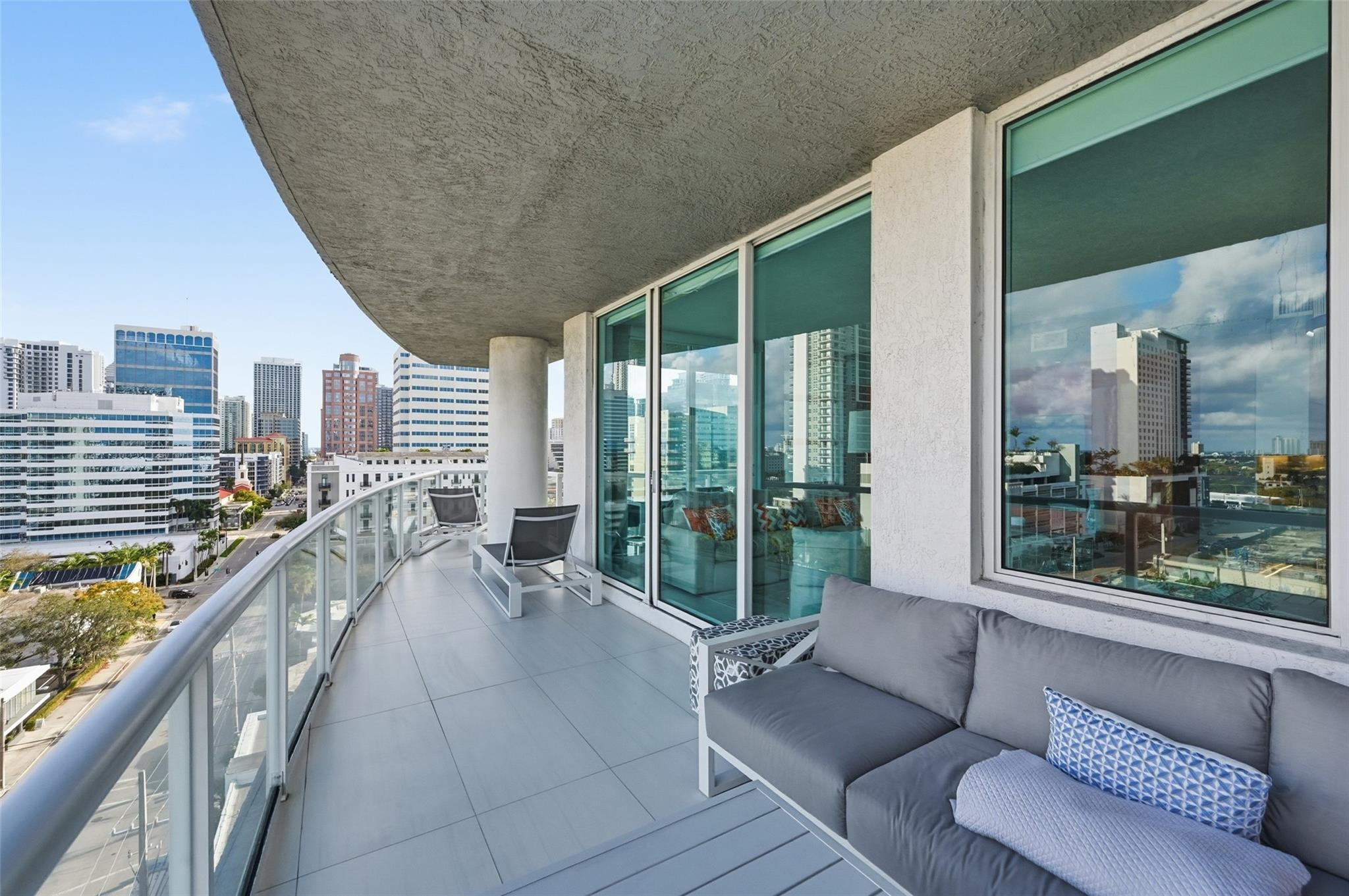 315 NE 3rd #1006 Fort Lauderdale, FL 33301