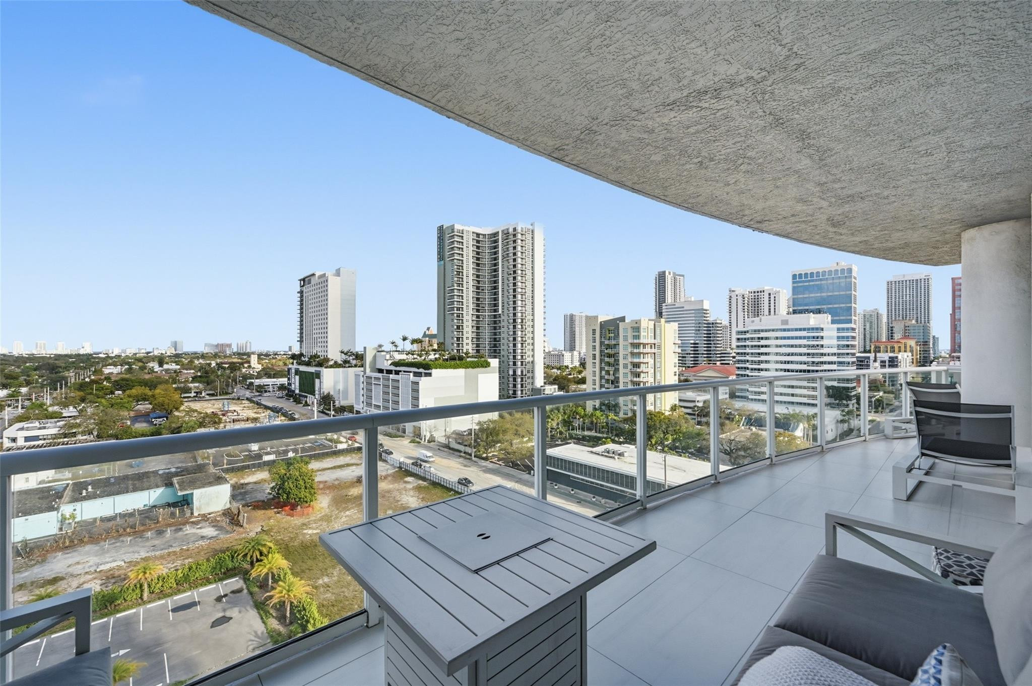 315 NE 3rd #1006 Fort Lauderdale, FL 33301