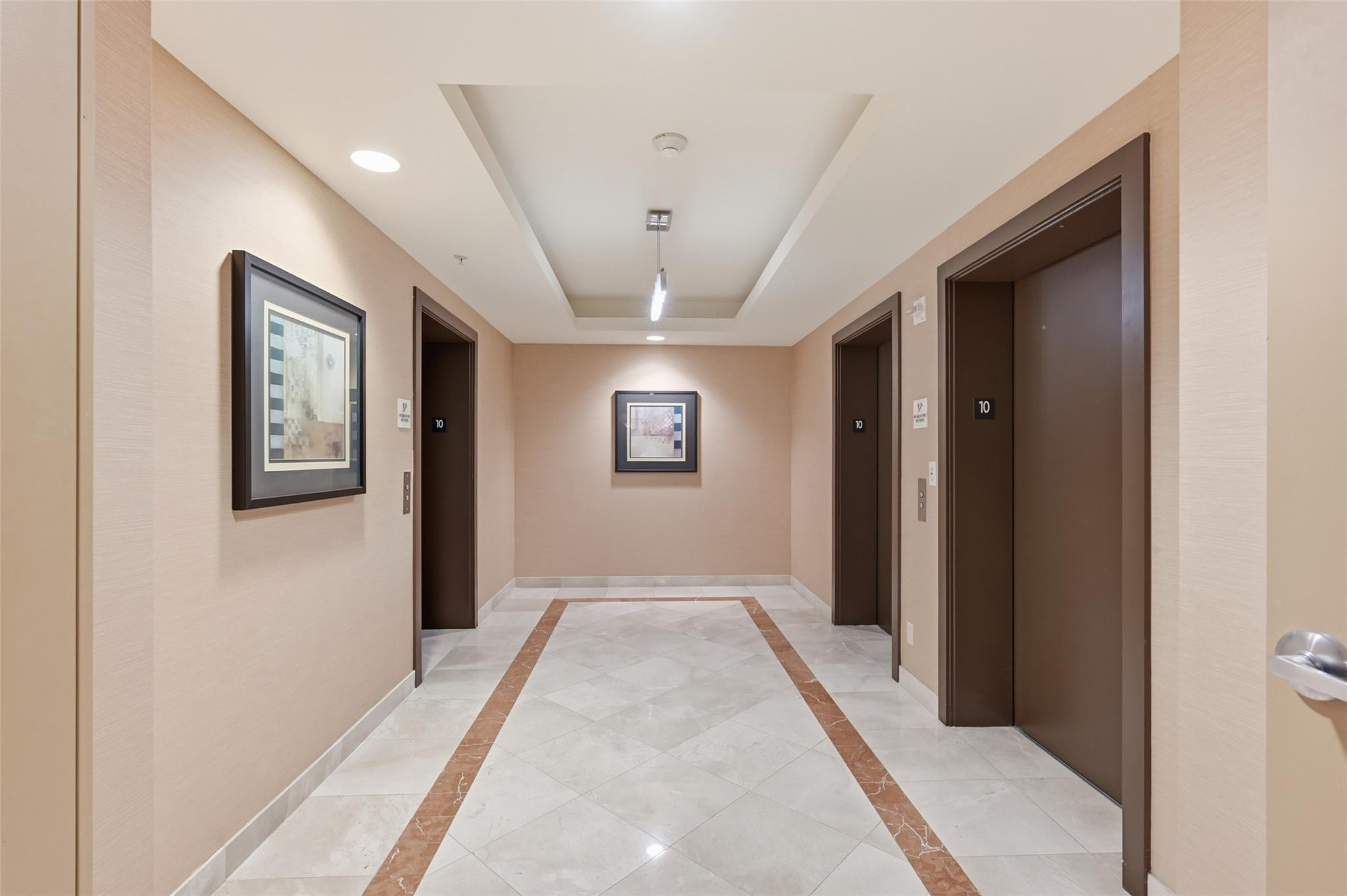 315 NE 3rd #1006 Fort Lauderdale, FL 33301