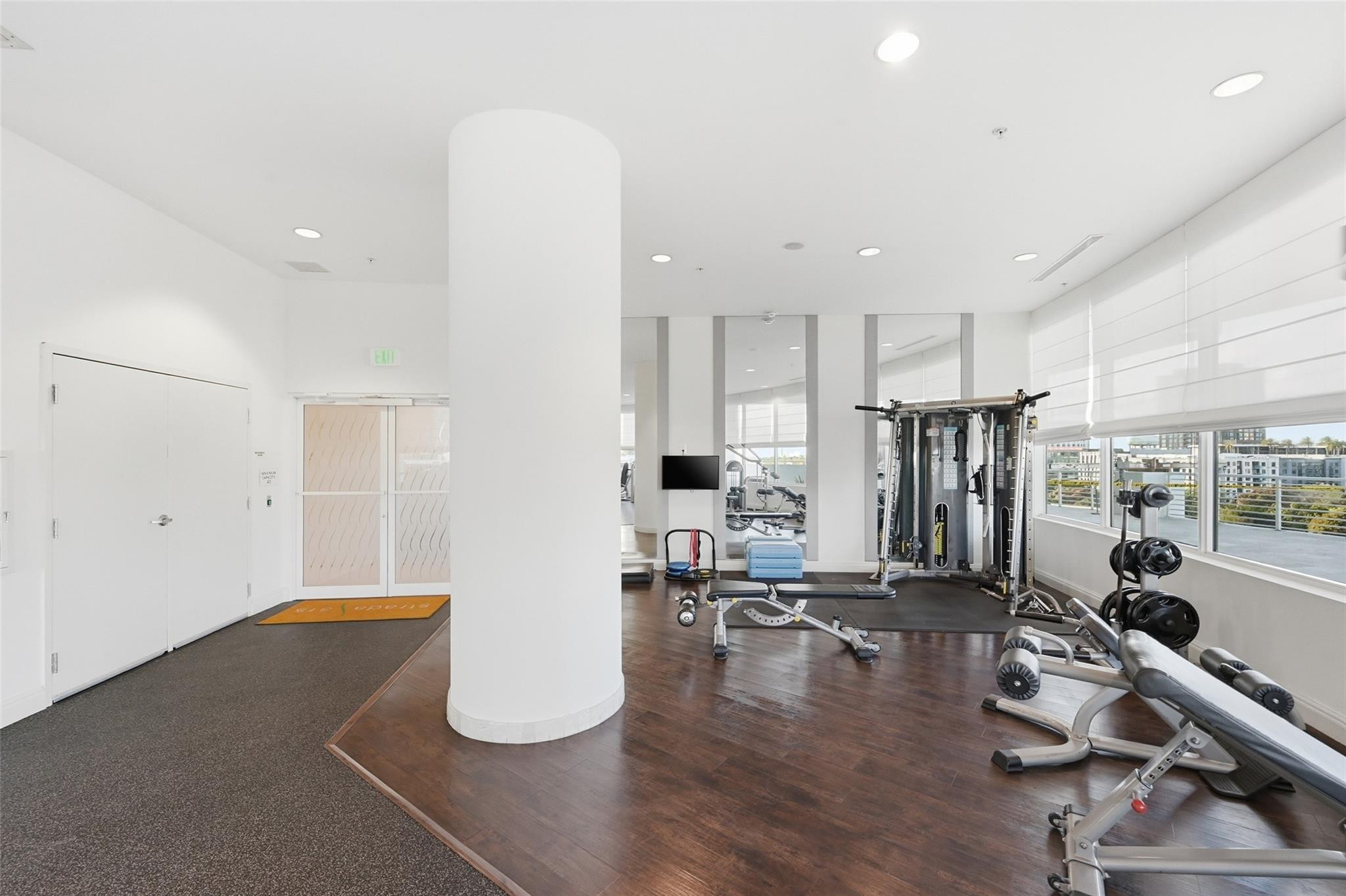 315 NE 3rd #1006 Fort Lauderdale, FL 33301