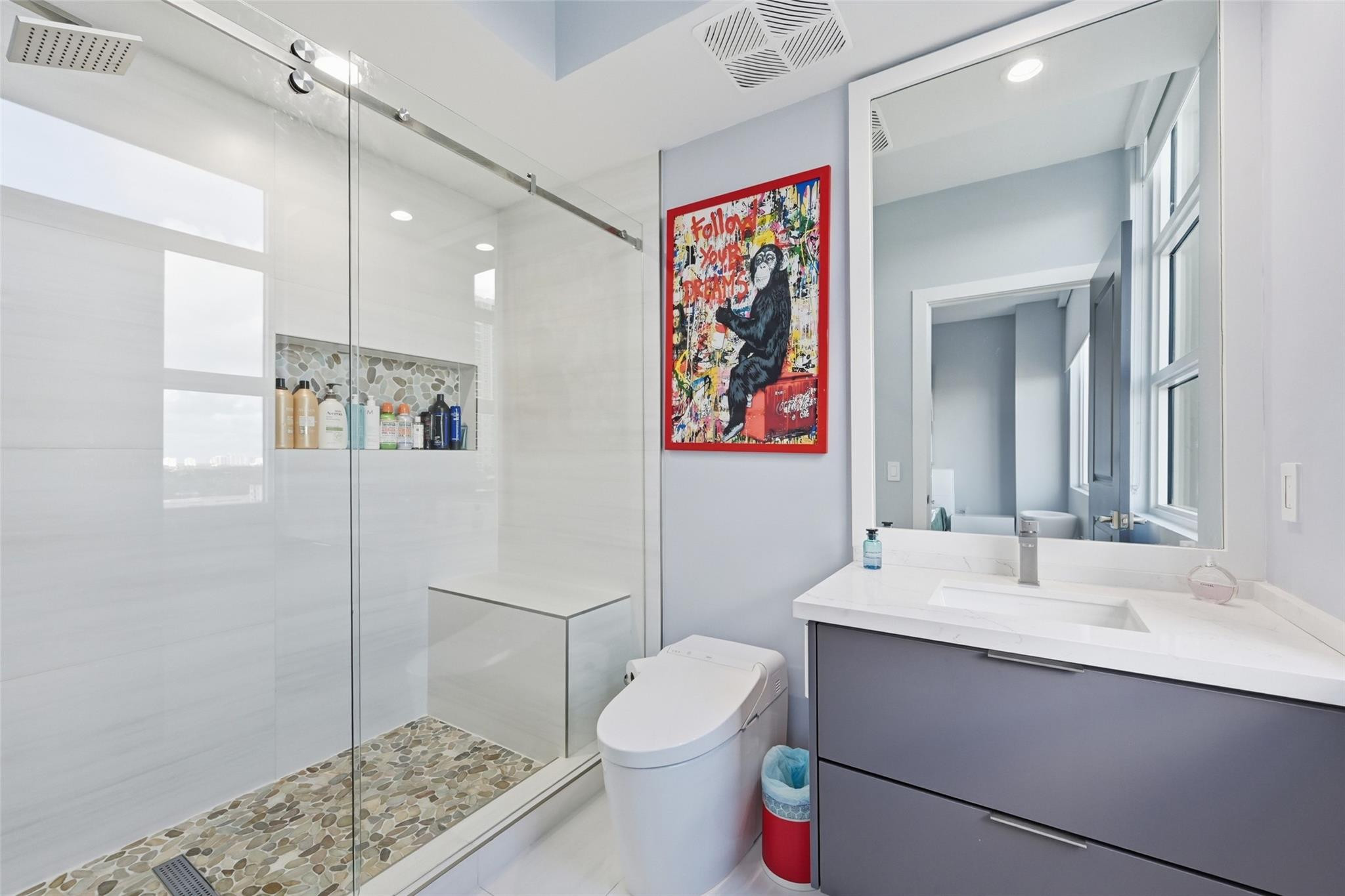 315 NE 3rd #1006 Fort Lauderdale, FL 33301