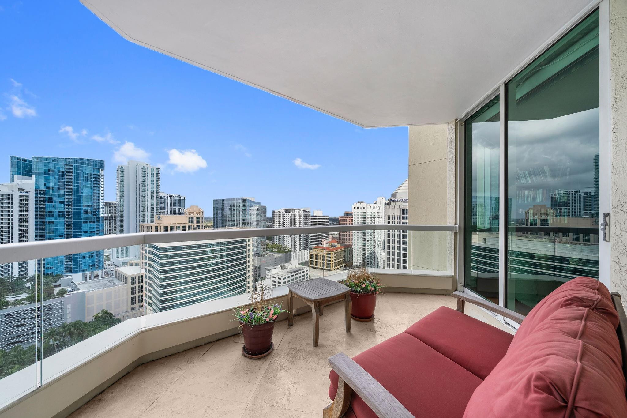 411 N New Riv #2903 Fort Lauderdale, FL 33301