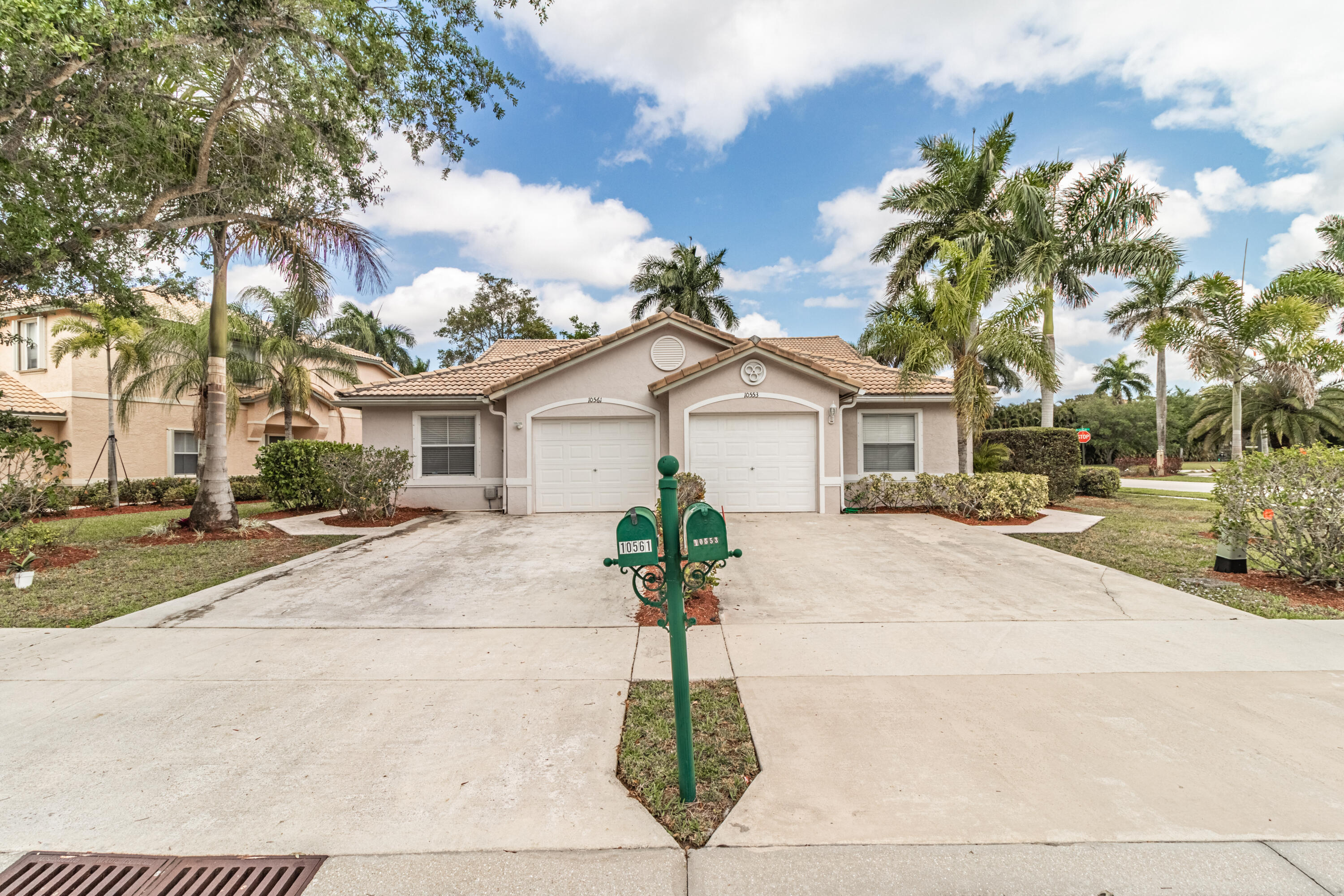 10561 Pelican Dr