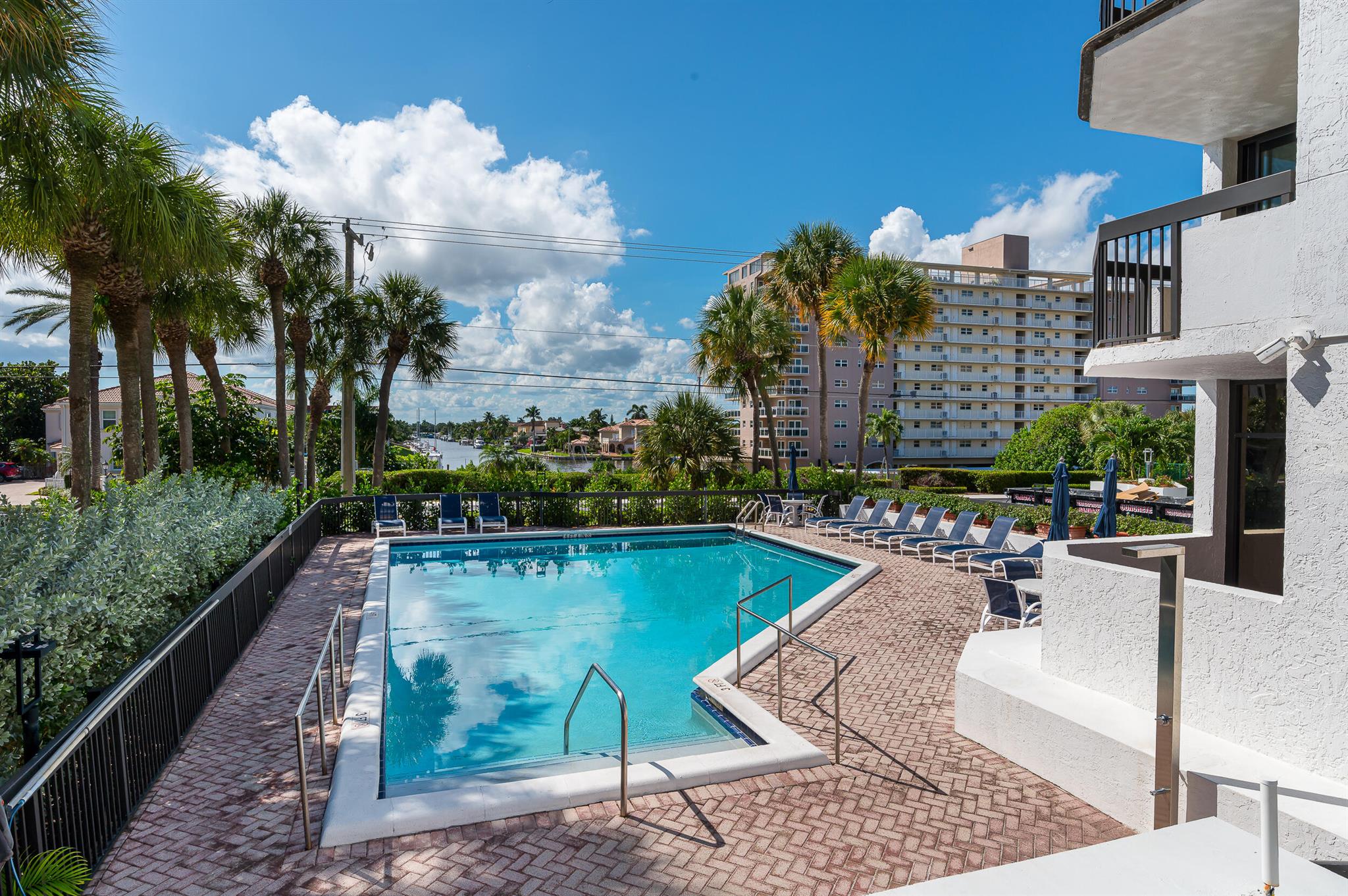 1155 Hillsboro Mile #207 Hillsboro Beach, FL 33062