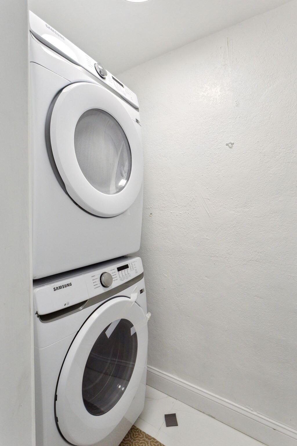 1530 NW 18th Ct Fort Lauderdale, FL 33311