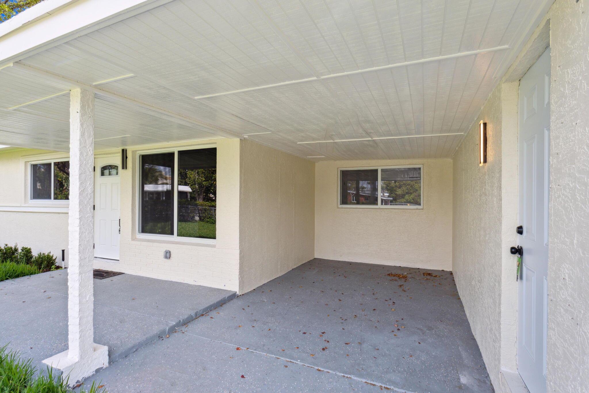 1530 NW 18th Ct Fort Lauderdale, FL 33311