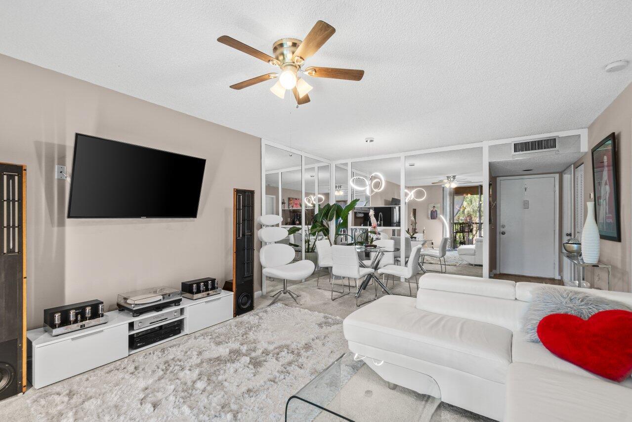 5100 Las Verdes Cir #316,Delray Beach, FL 33484