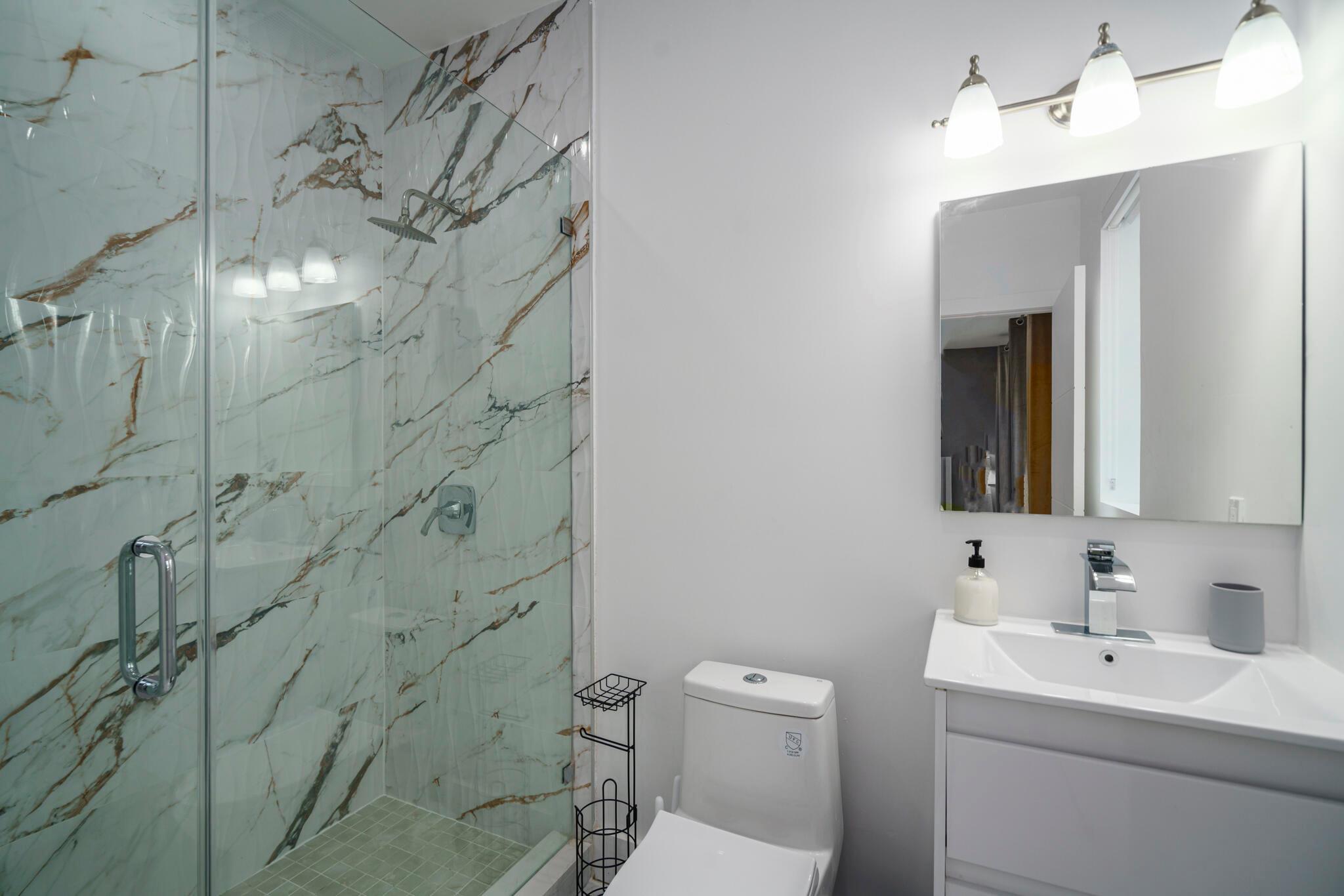 1000 N Riverside Dr Pompano Beach, FL 33062