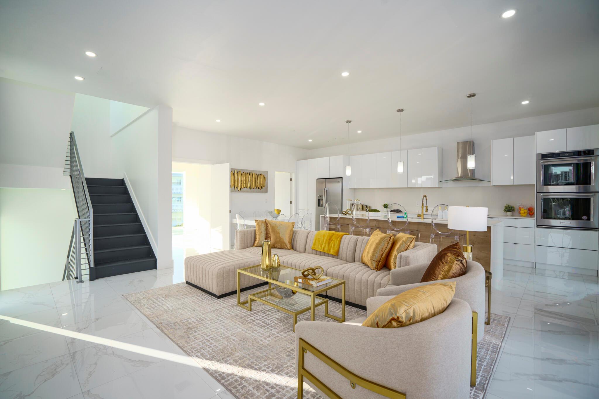 1000 N Riverside Dr Pompano Beach, FL 33062