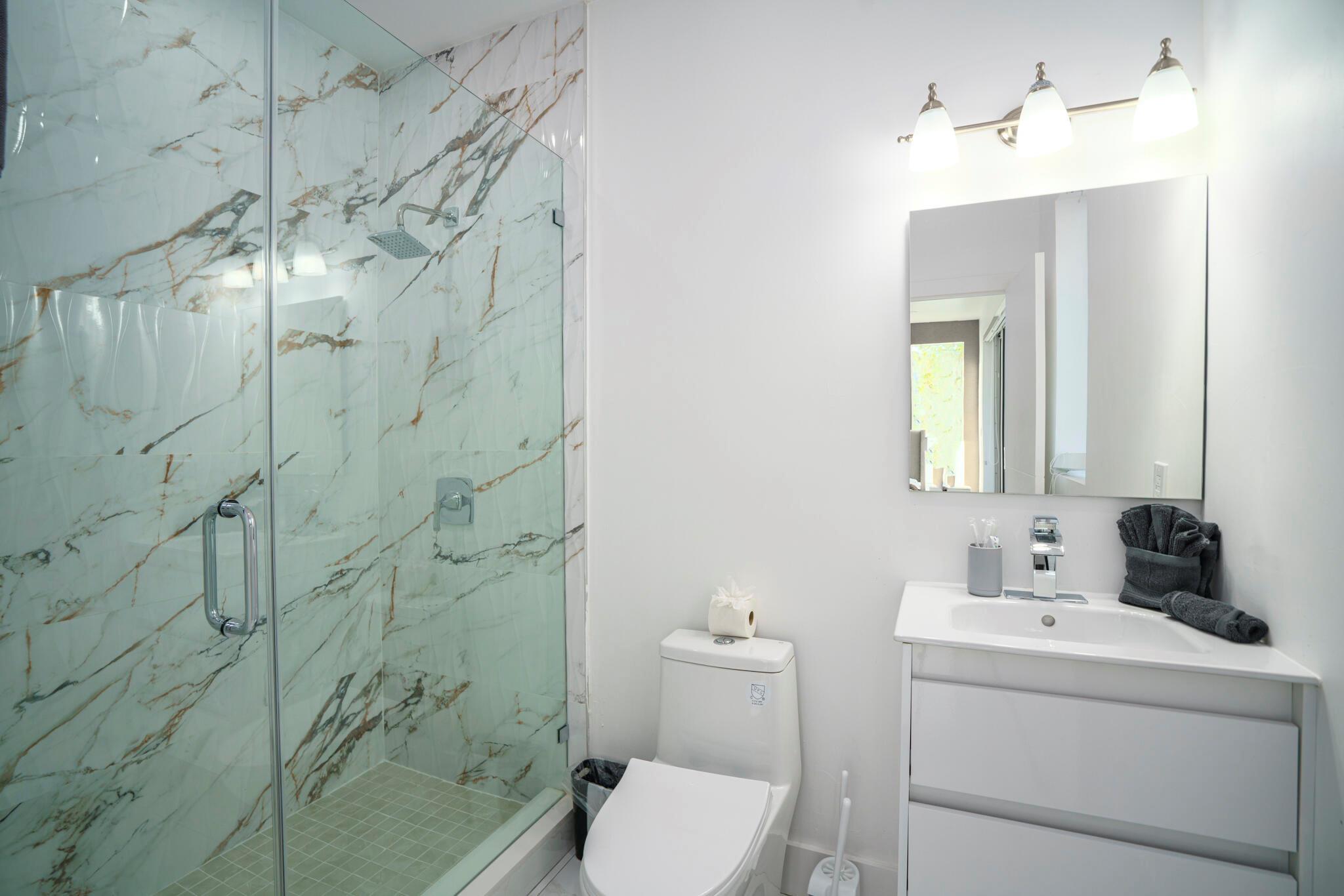 1000 N Riverside Dr Pompano Beach, FL 33062