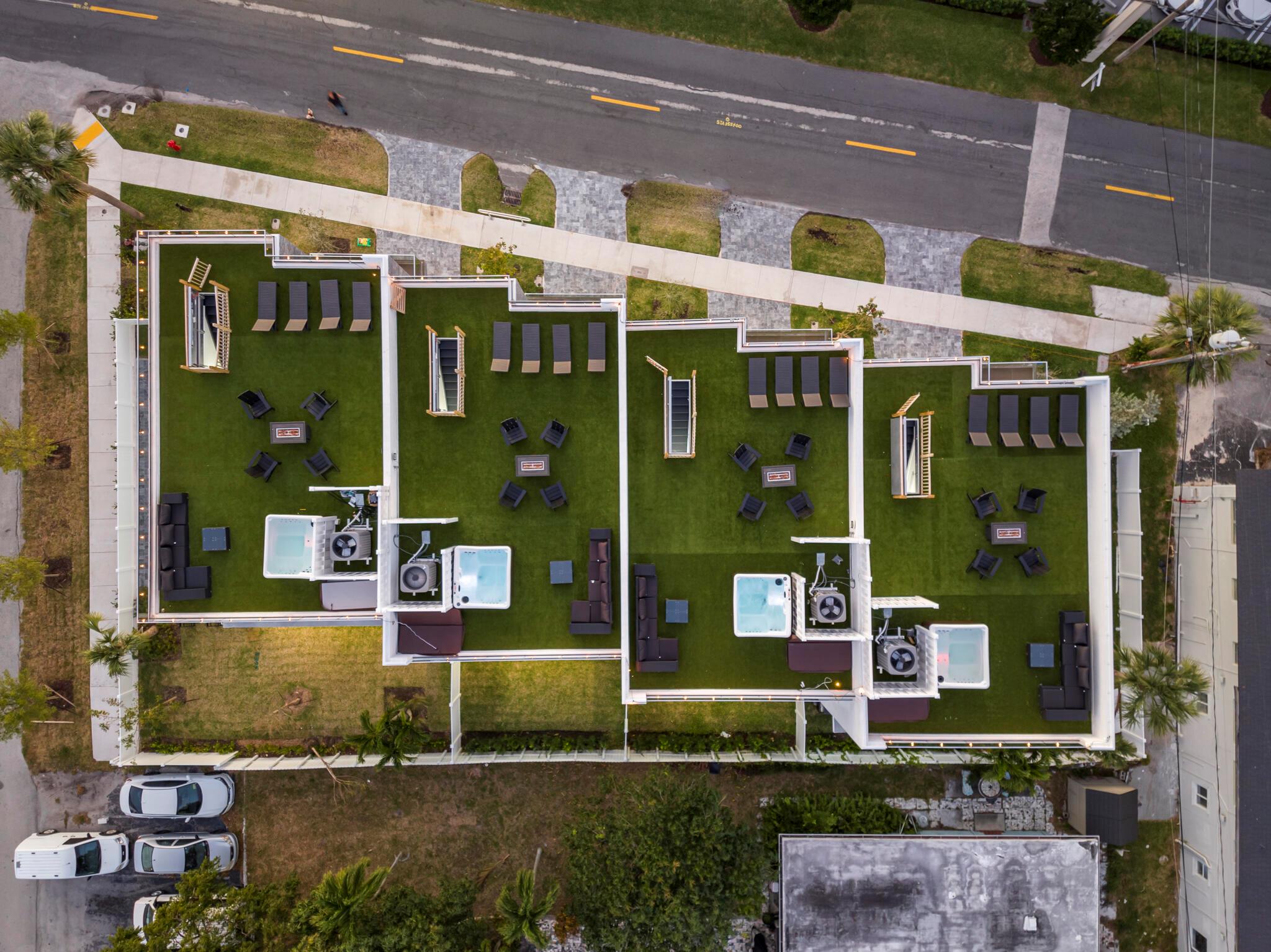 1000 N Riverside Dr Pompano Beach, FL 33062