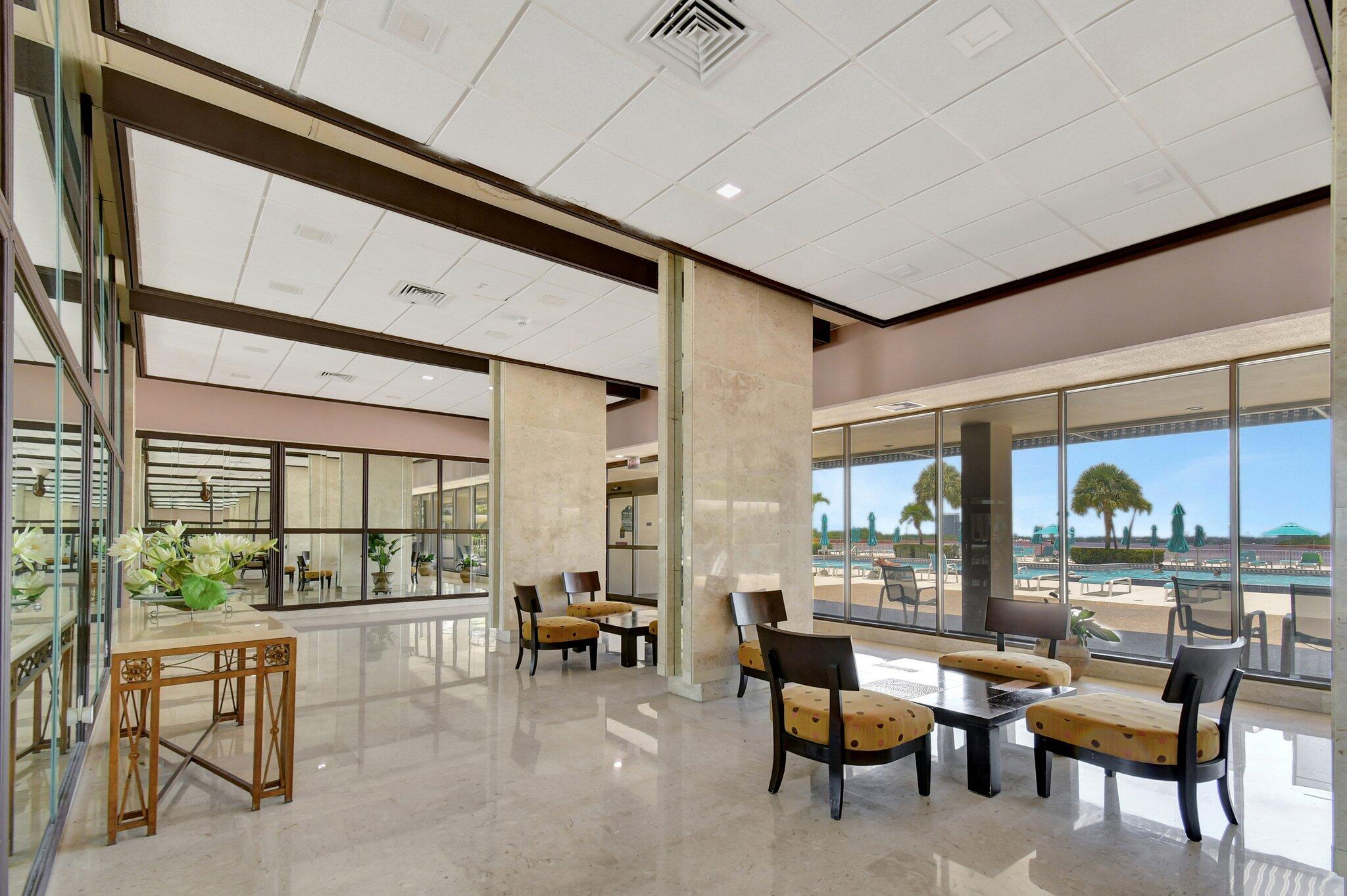 image Arlen House Condo2