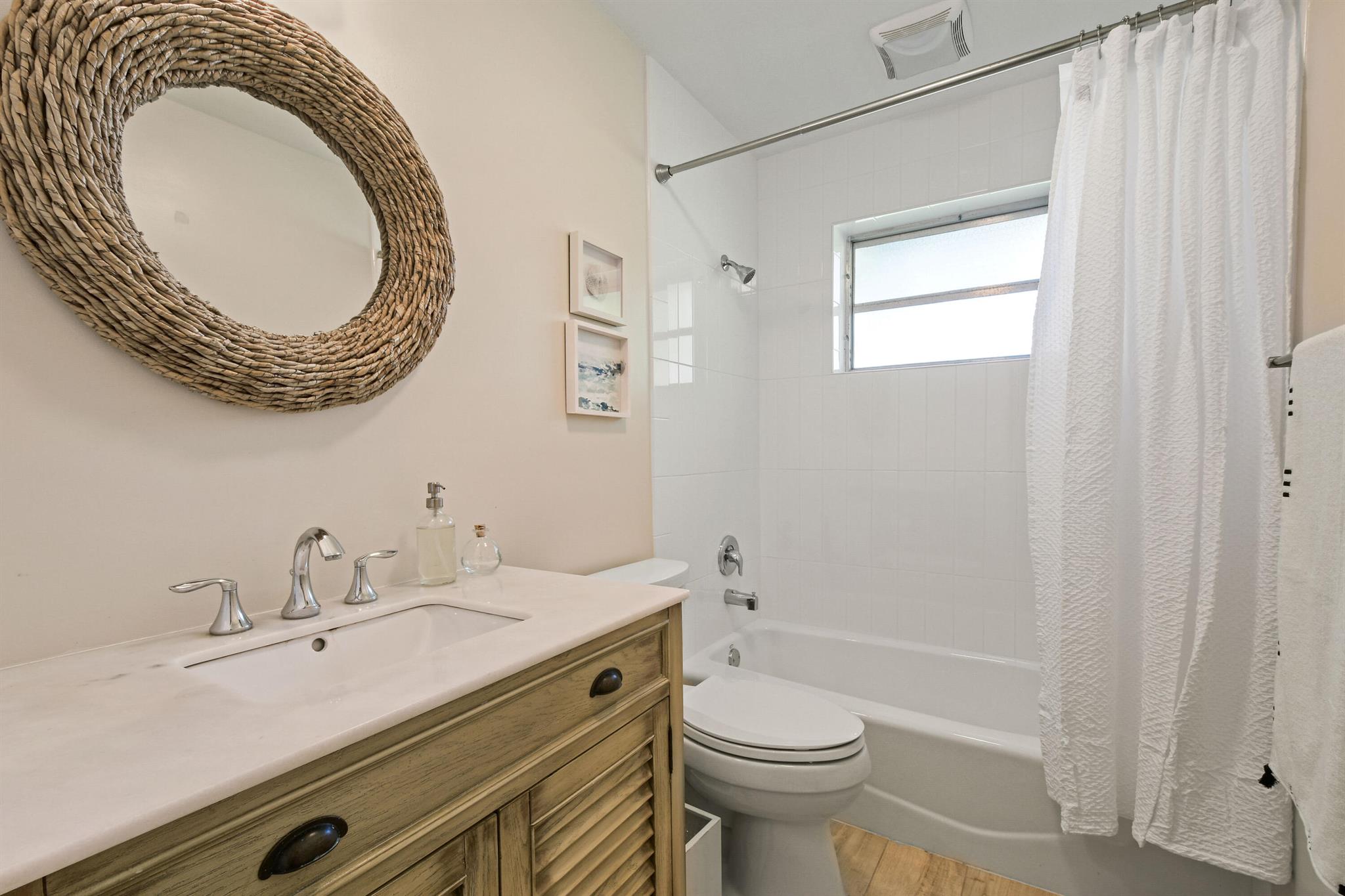 108 Norfolk Rd,Jupiter, FL 33469