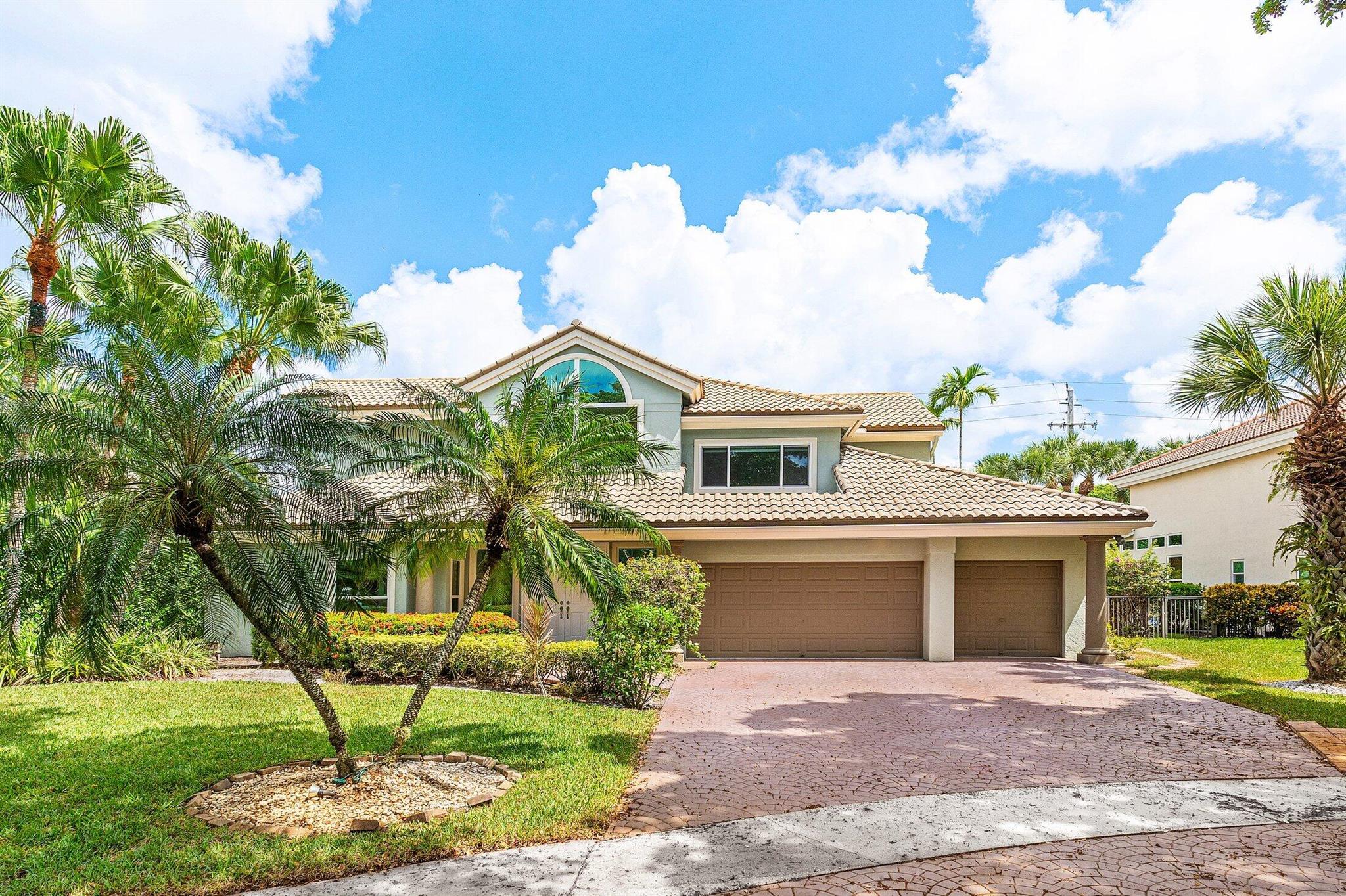 2599 NW 49th St
