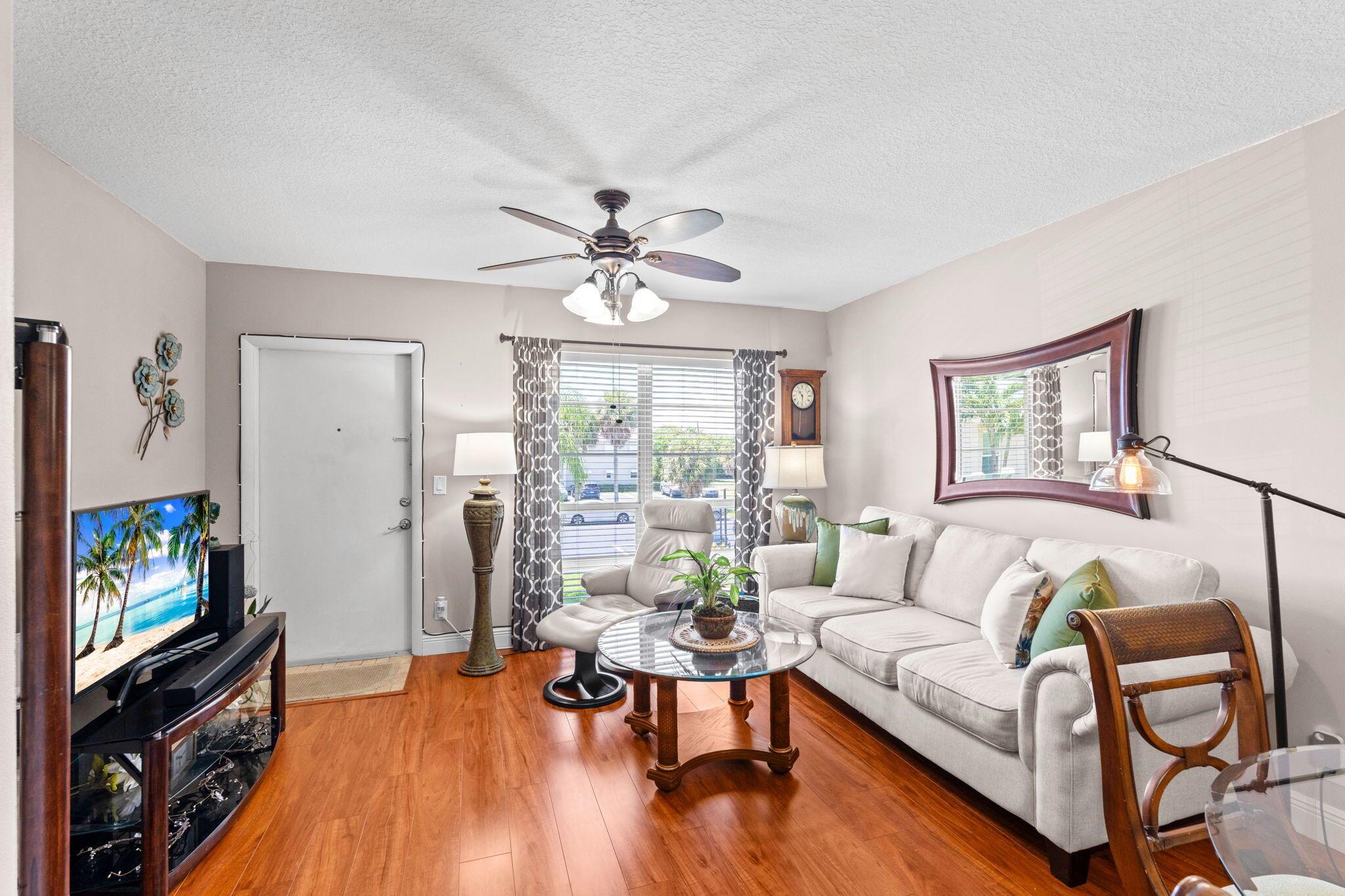 309 Circle 202th Dr #202