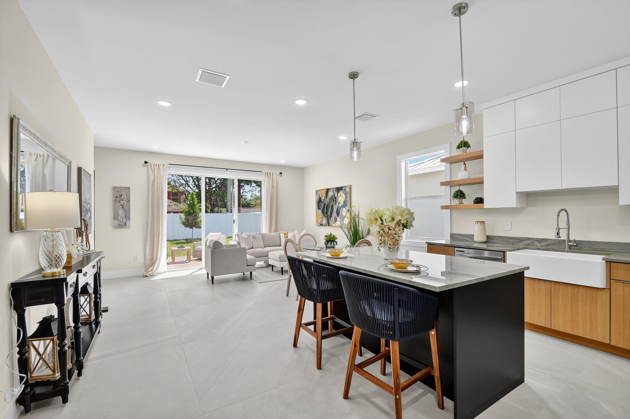 611 N Loxahatchee Dr Jupiter, FL 33458