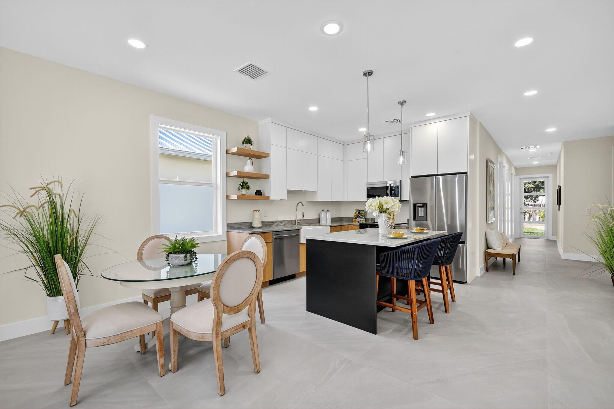 611 N Loxahatchee Dr Jupiter, FL 33458