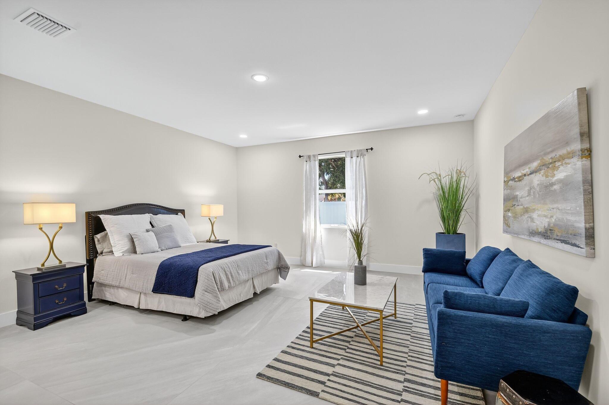 611 N Loxahatchee Dr Jupiter, FL 33458