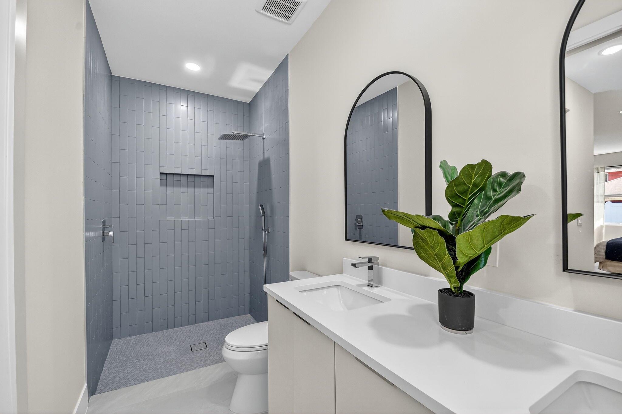 611 N Loxahatchee Dr Jupiter, FL 33458