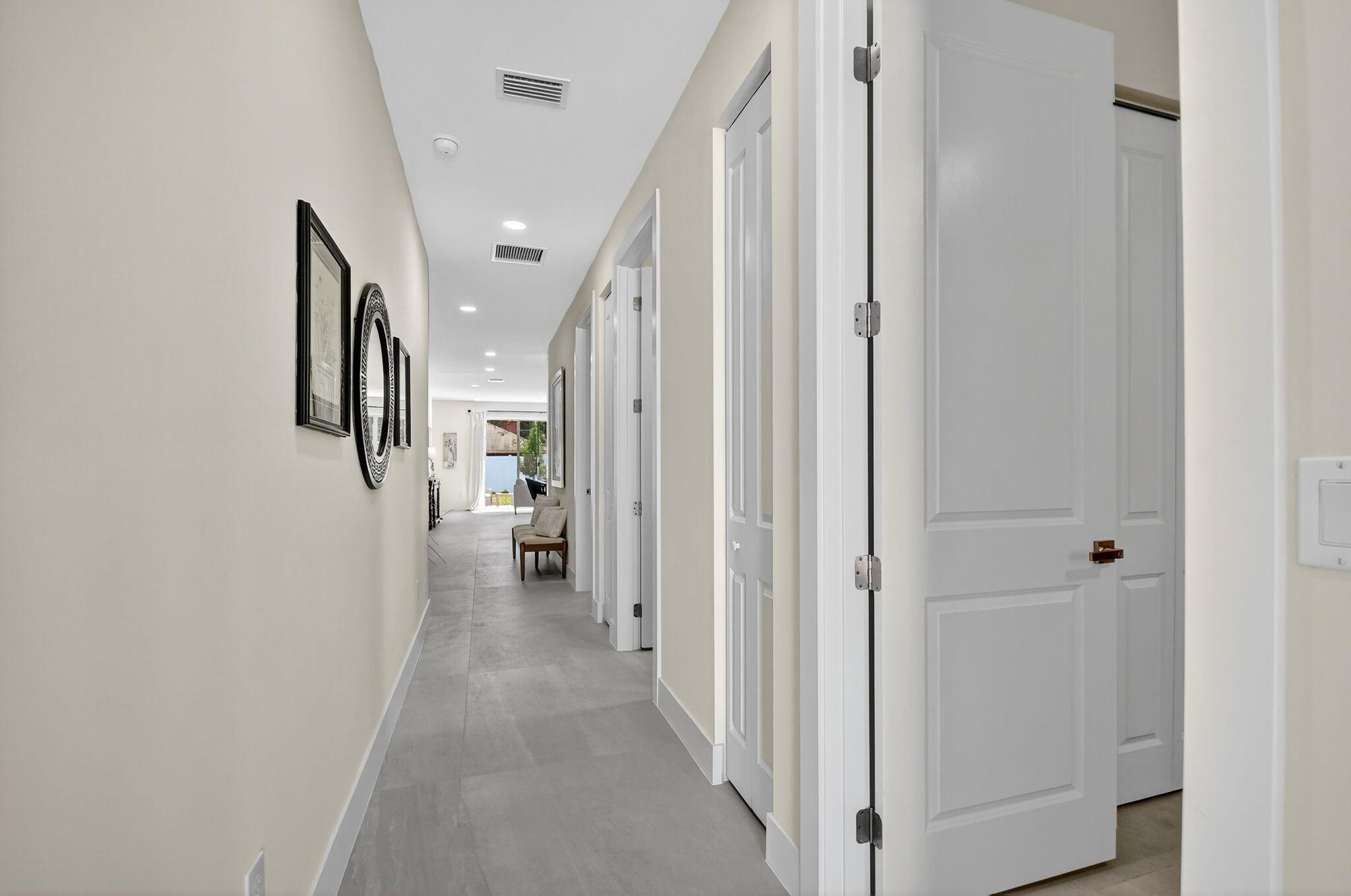 611 N Loxahatchee Dr Jupiter, FL 33458