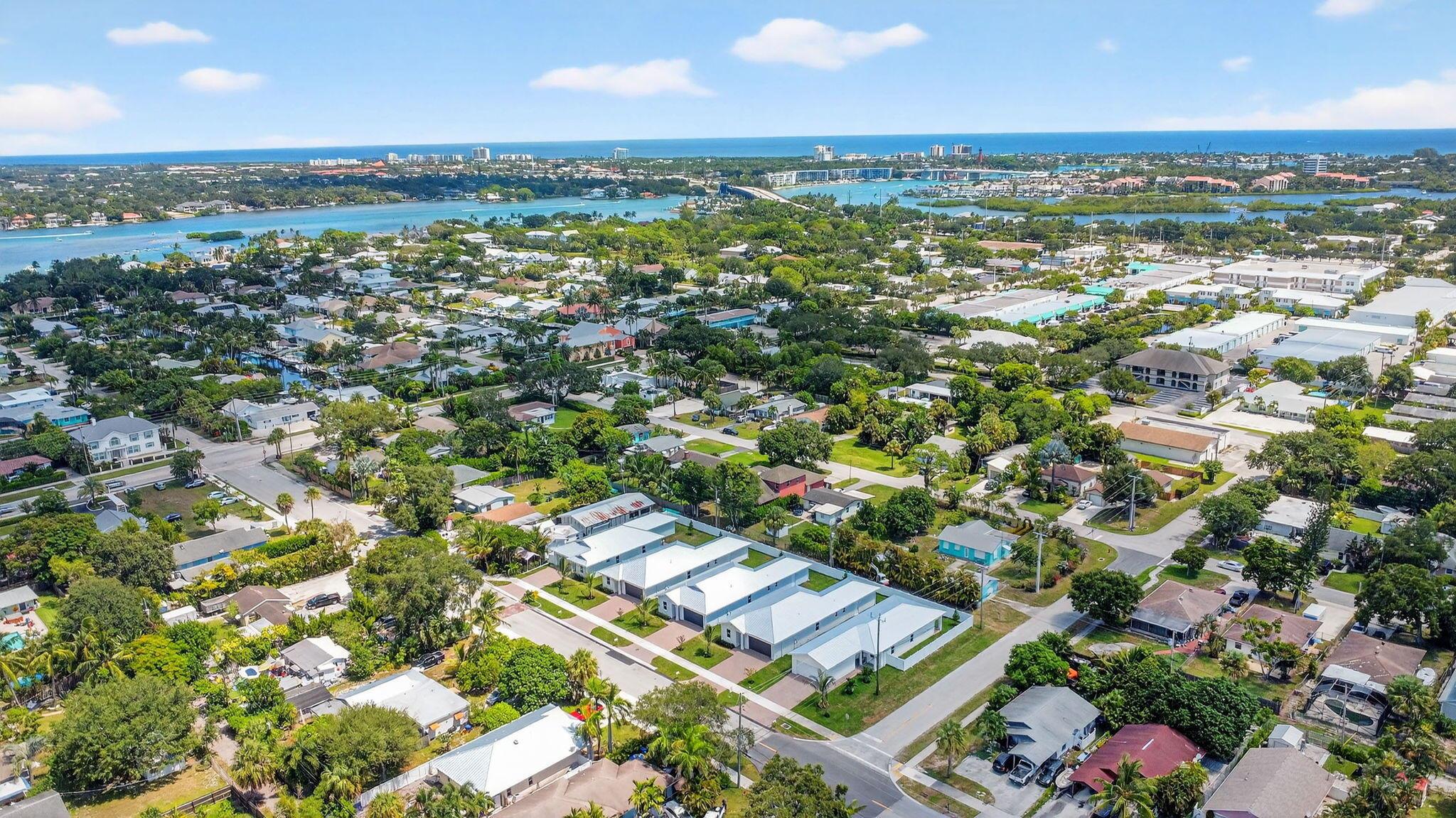 611 N Loxahatchee Dr Jupiter, FL 33458