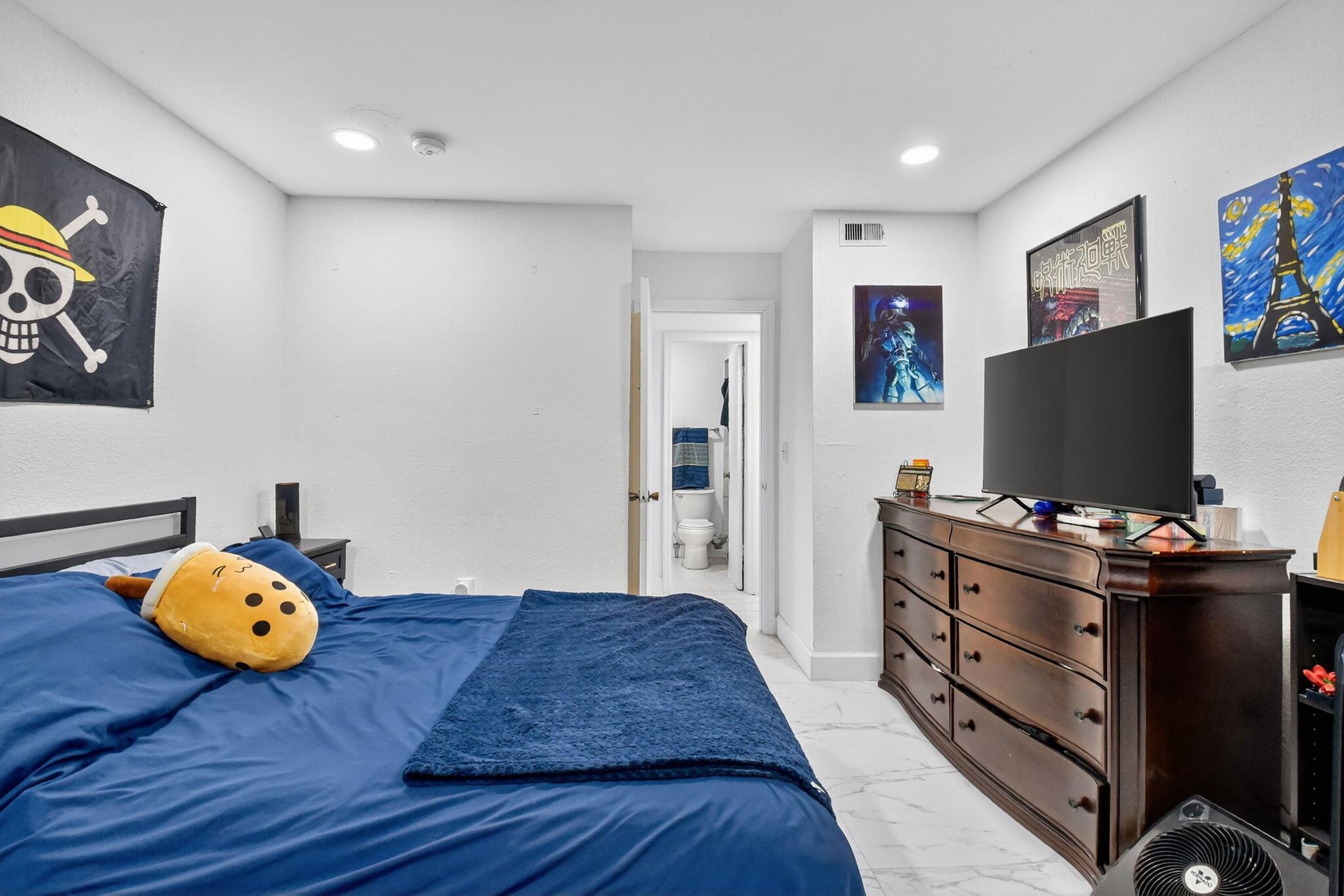 1401 Village Blvd #2012 West Palm Beach, FL 33409